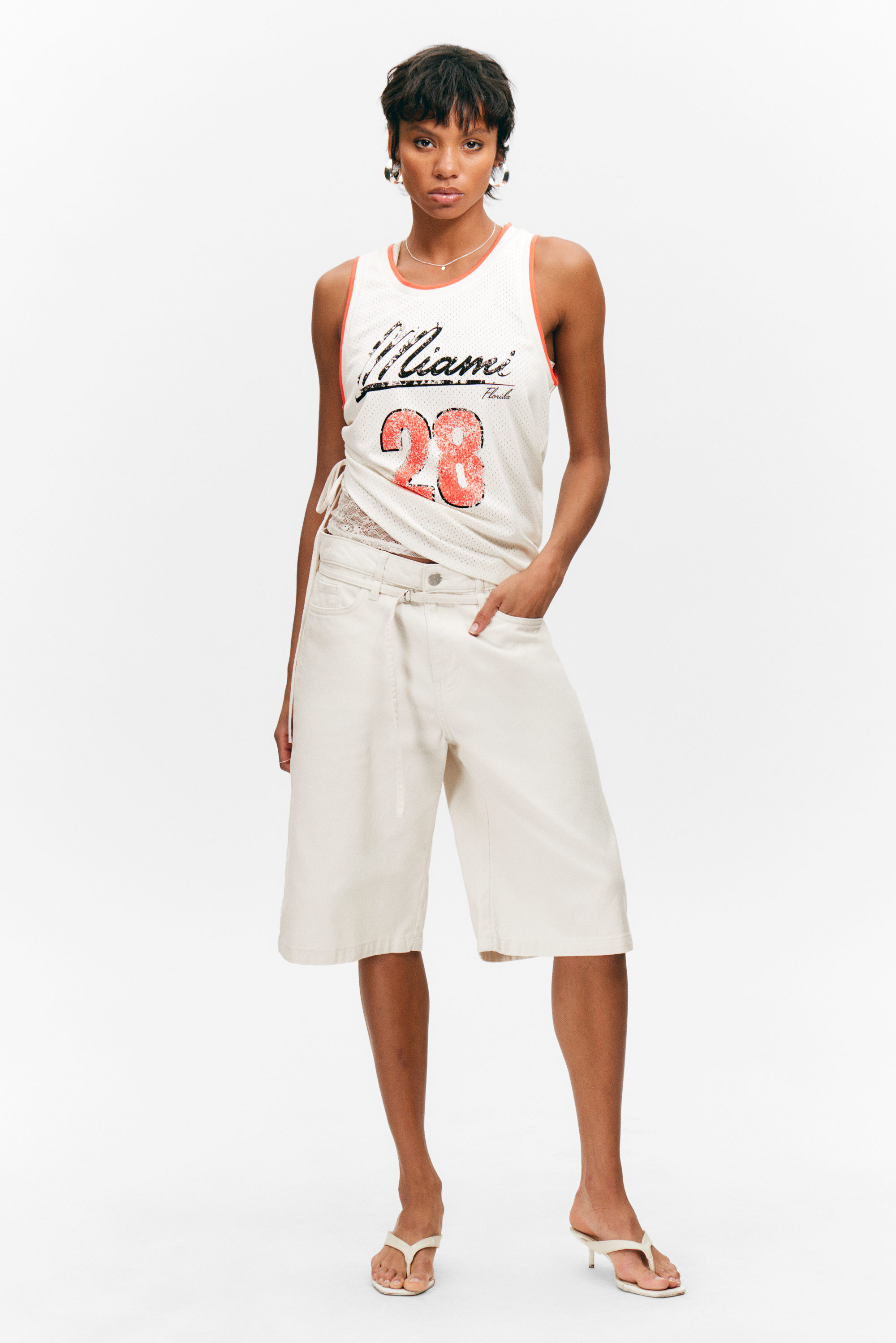 Off-white - Low Rise Cargo Cotton Twill Jorts - 1