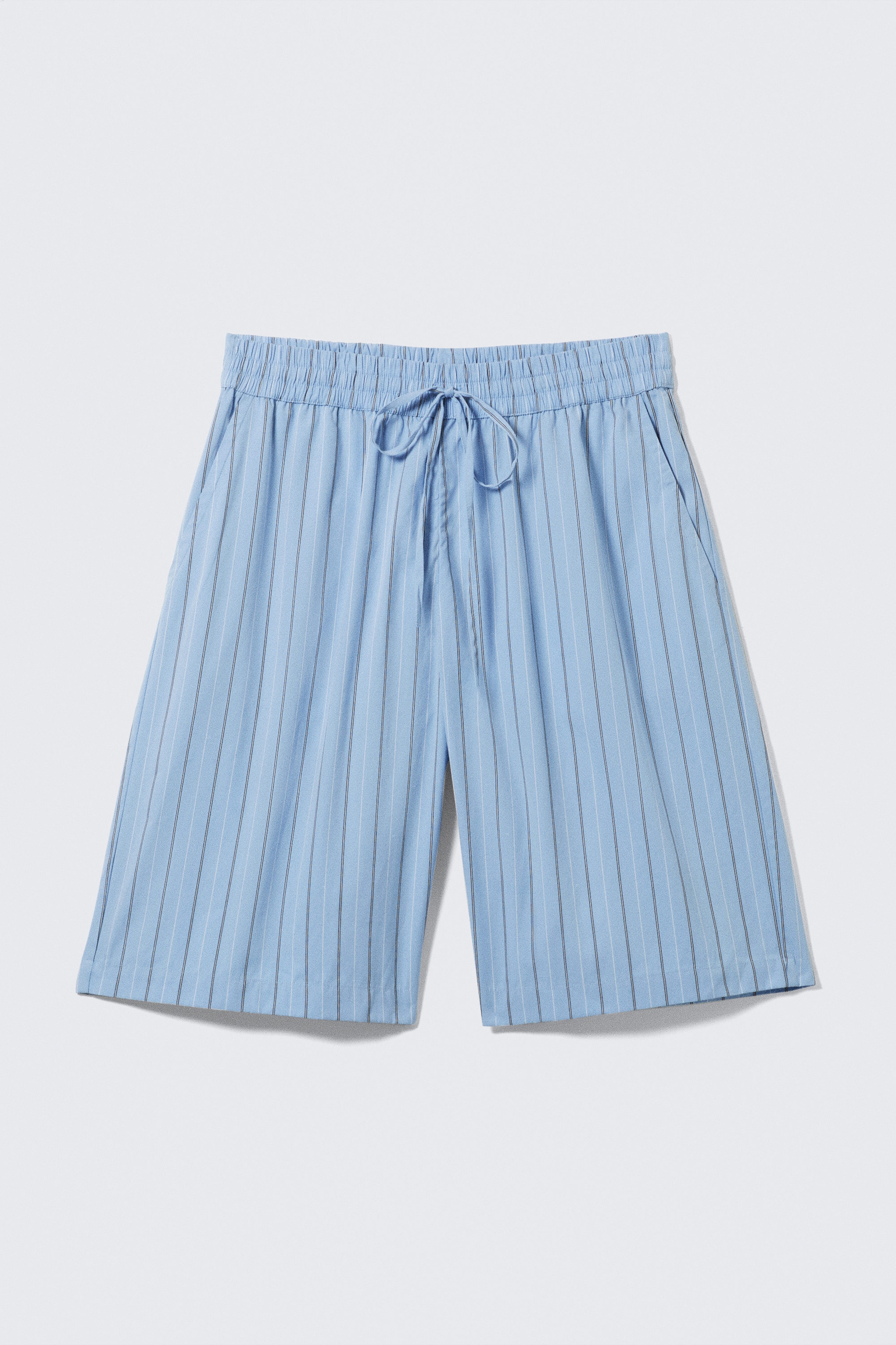 Randig Blå - Lediga knälånga shorts i bomull - 1