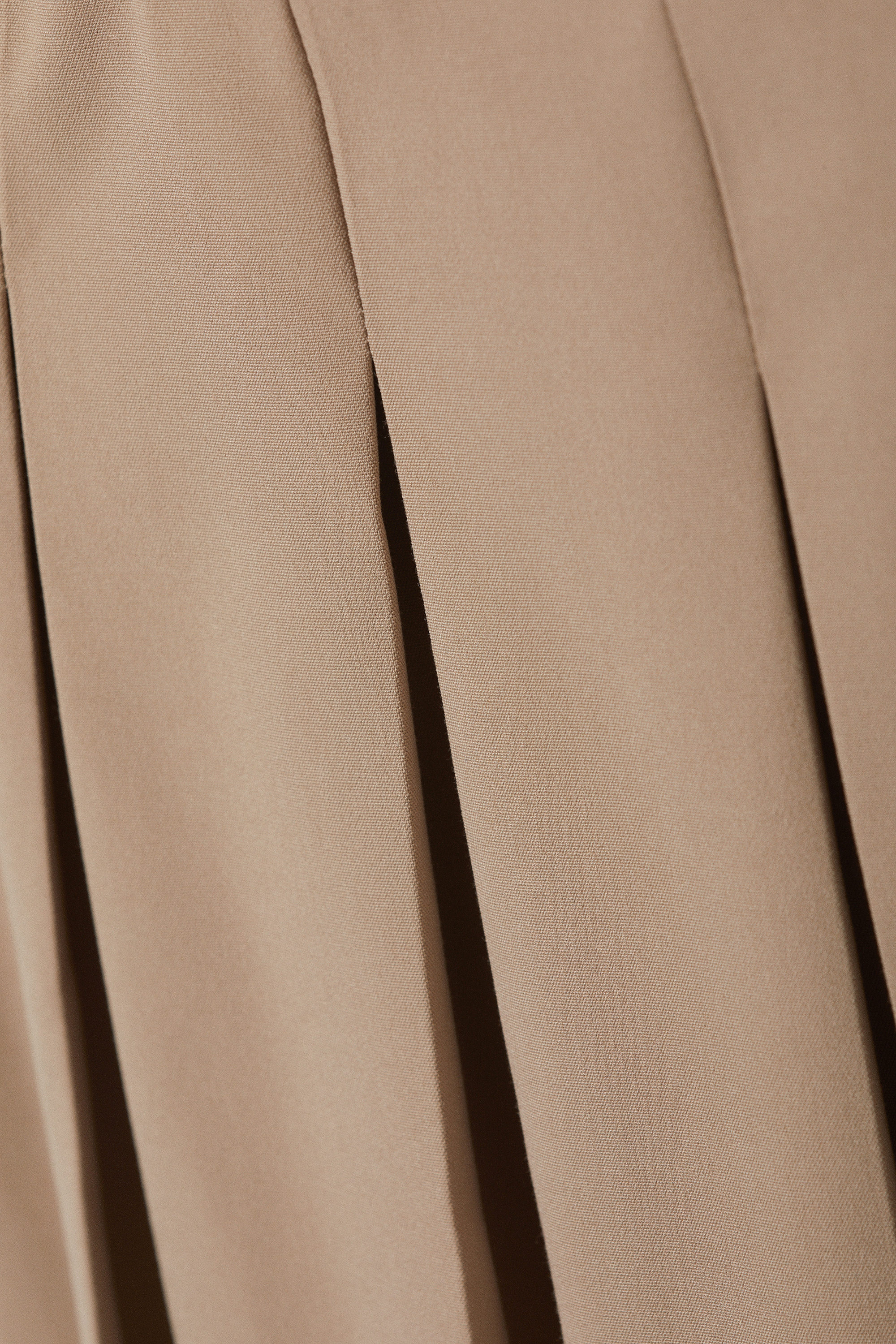 Dusty Beige - Low Pleated Mini Skirt - 2