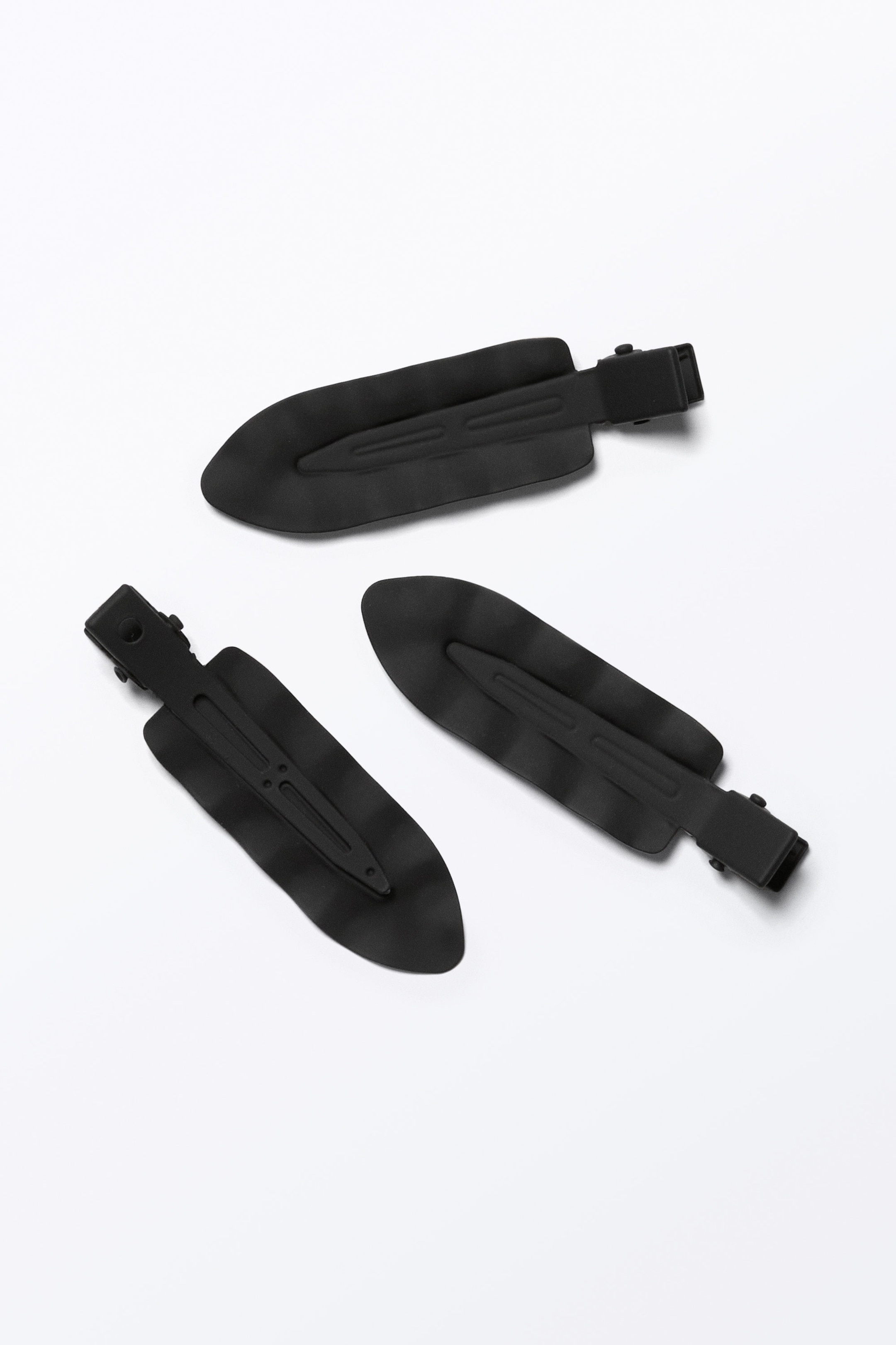 Black - 3-pack Frill Hair Clips - 0