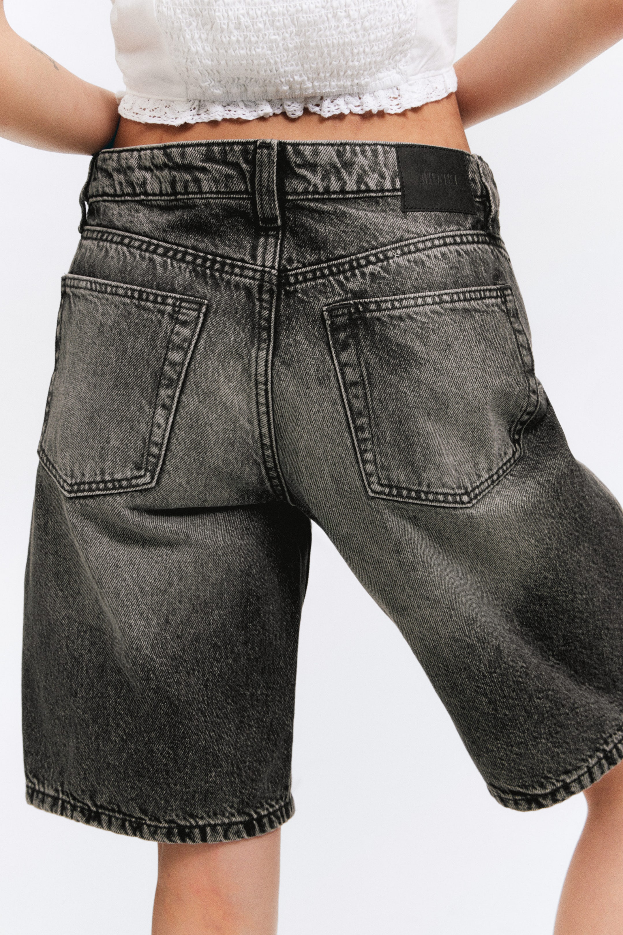 Haunted Black - Black - Imoo Low-Rise Wide Leg Denim Shorts - 2