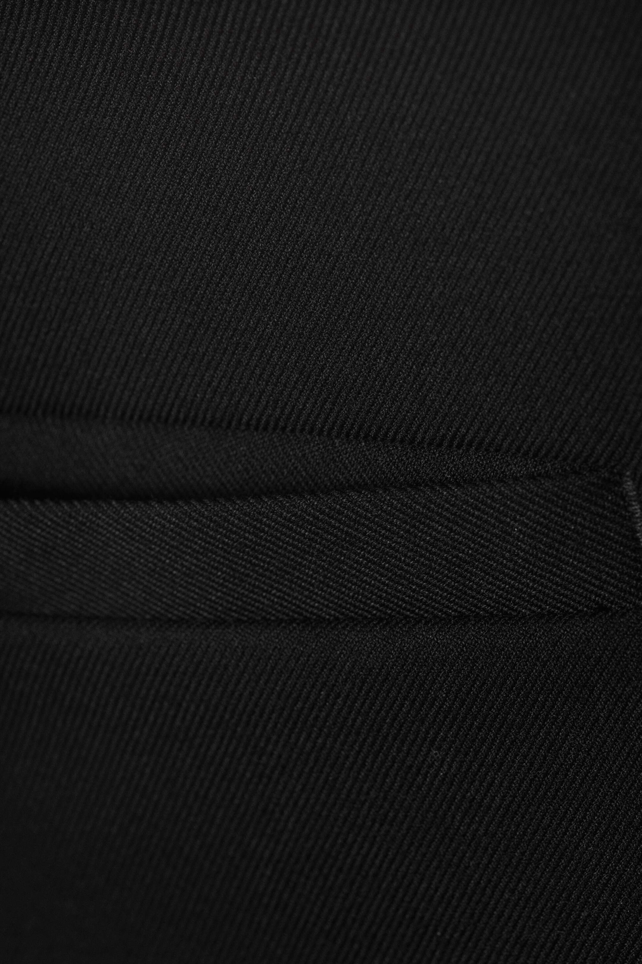 View larger image: Low Waisted Mini Suiting Skirt - Black - Ladies | H&M GB 5