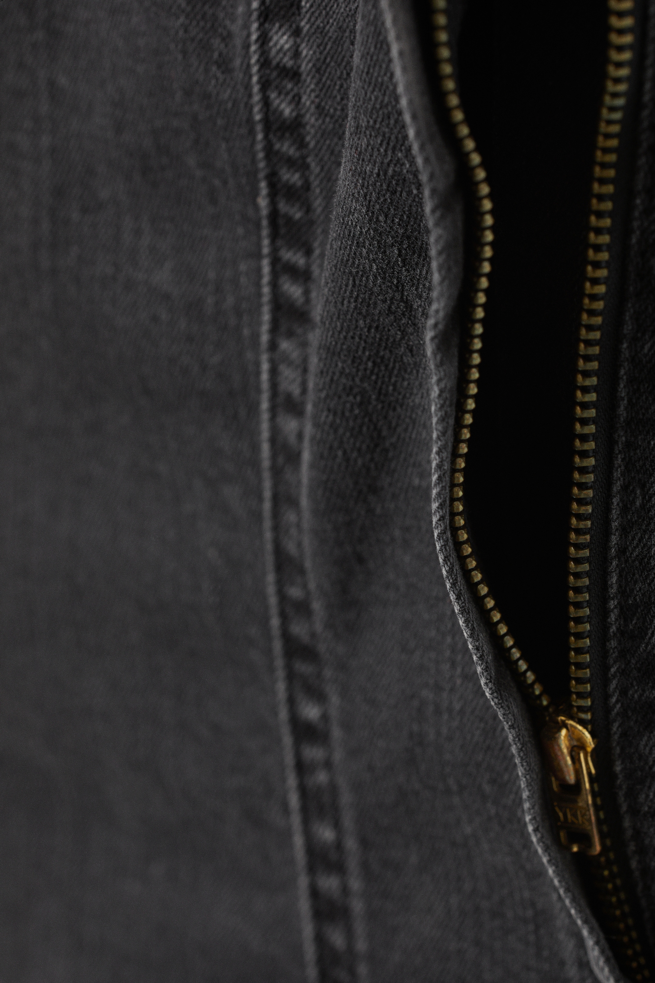 Größeres Bild ansehen: Langes Denim-Schlauchkleid - Verwaschenes Schwarz - Ladies | H&M DE 2
