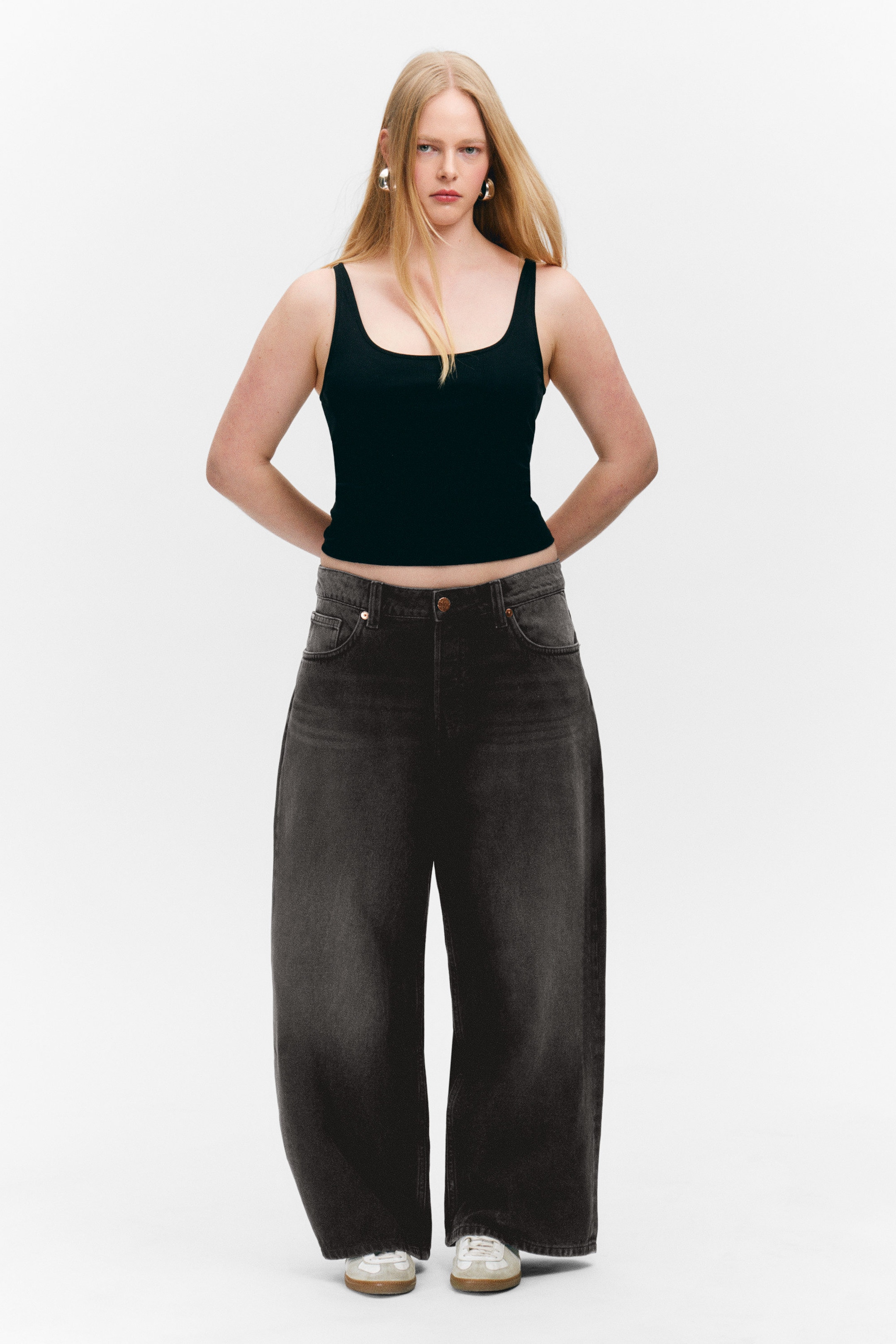 Verwaschenes Schwarz - Peggy – Jeans mit weitem Bein mit niedriger Taille - 0