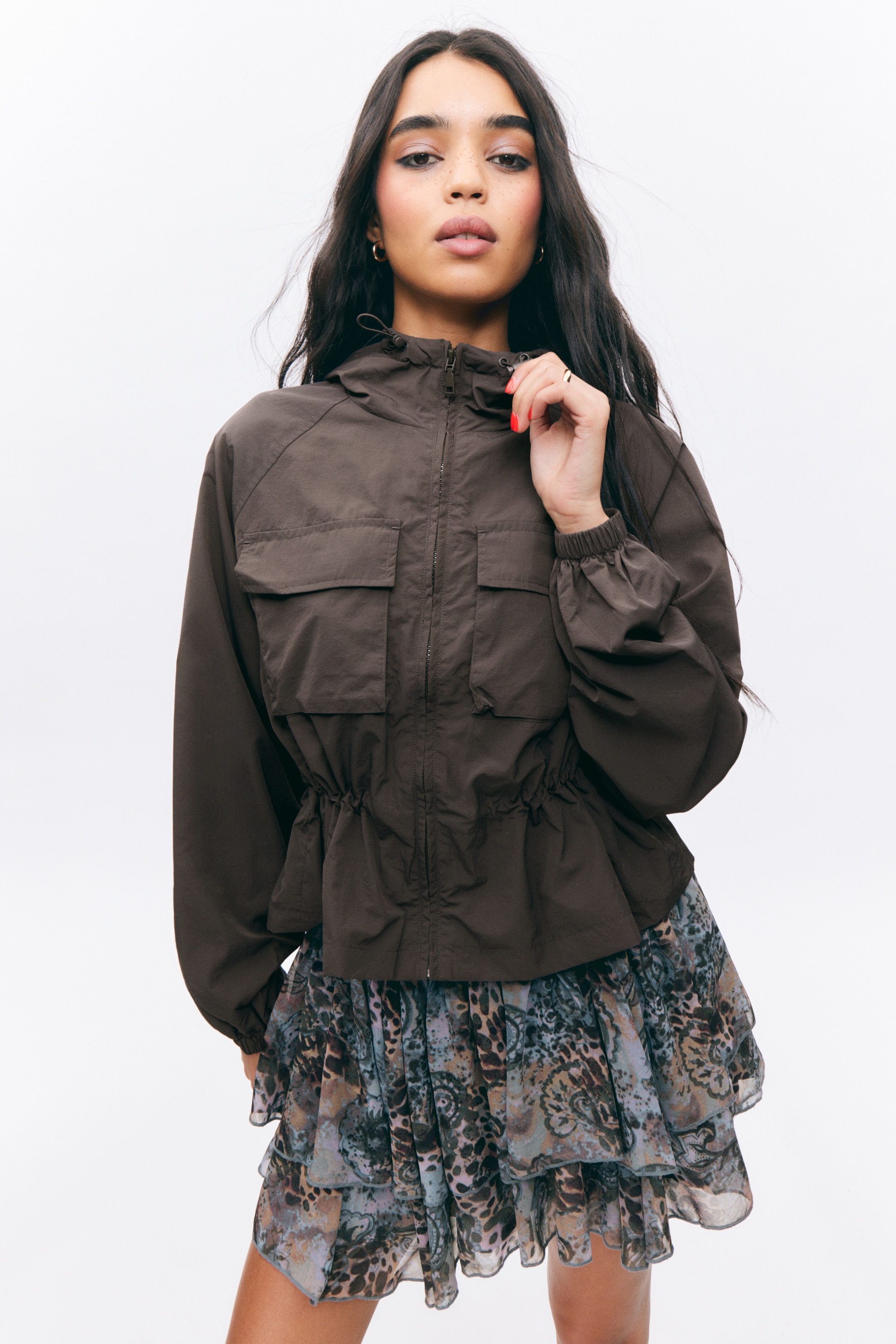 Se større billede: Vindjakke i nylon - Mørkegrå - DAME | H&M DK 2