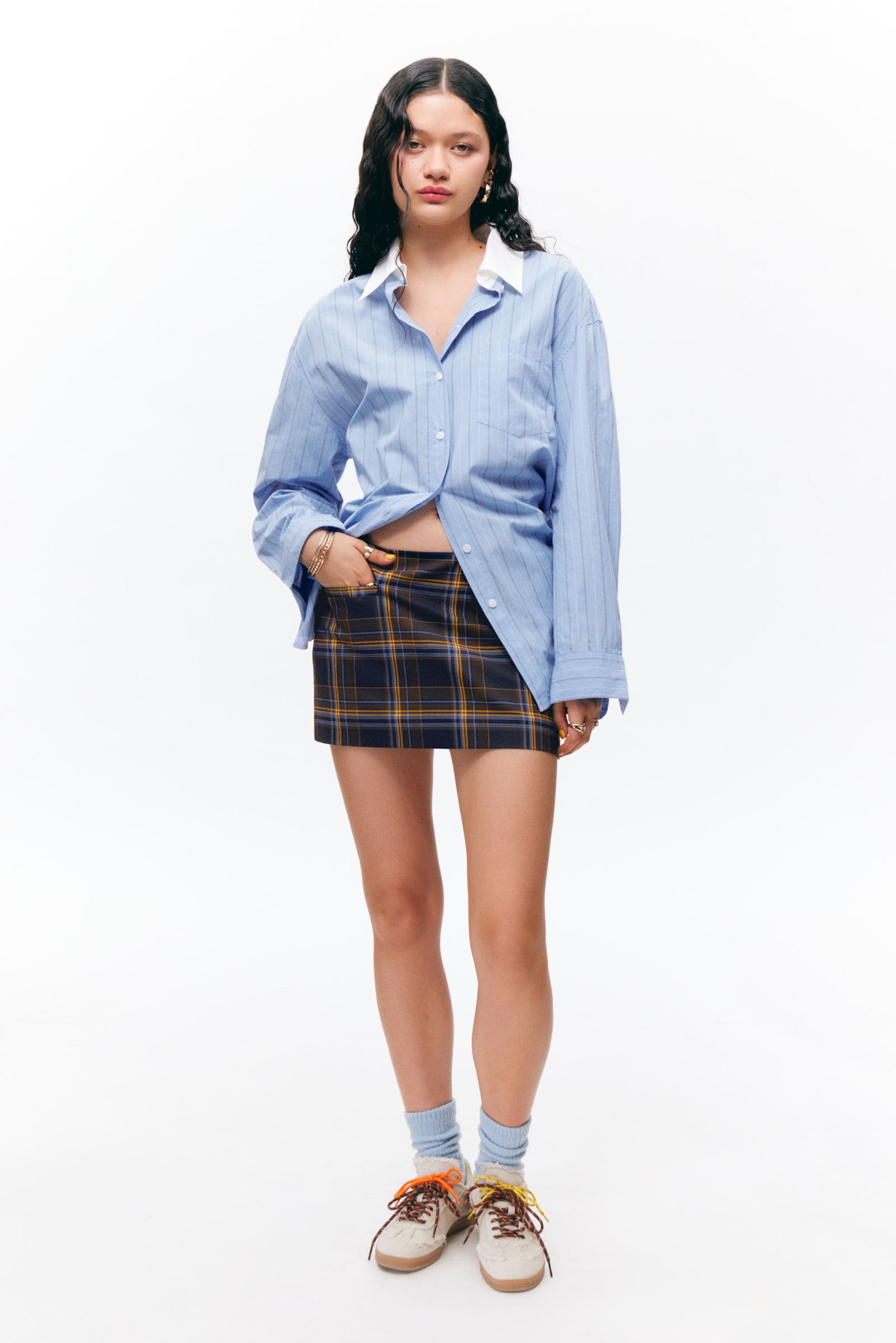 Striped Light Blue - Long-Sleeved Oversized Poplin Shirt - 1