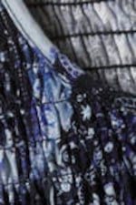 Blau / Abstraktes Paisley - Gesmoktes Slim-Fit-Tanktop - 4
