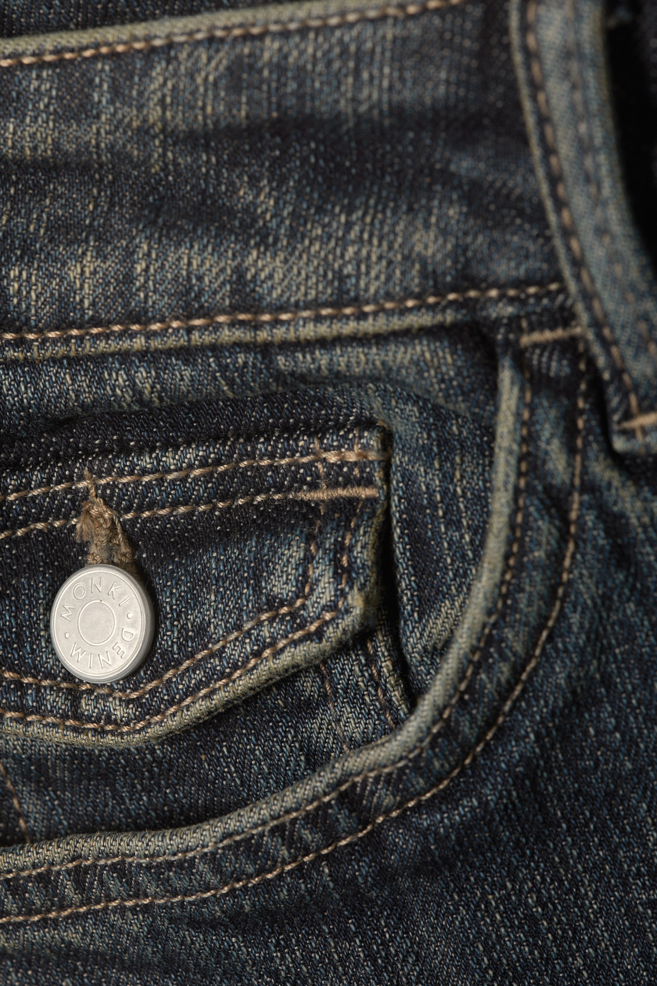 Desert Blue - Cheri Low Waist Flared Jeans - 1