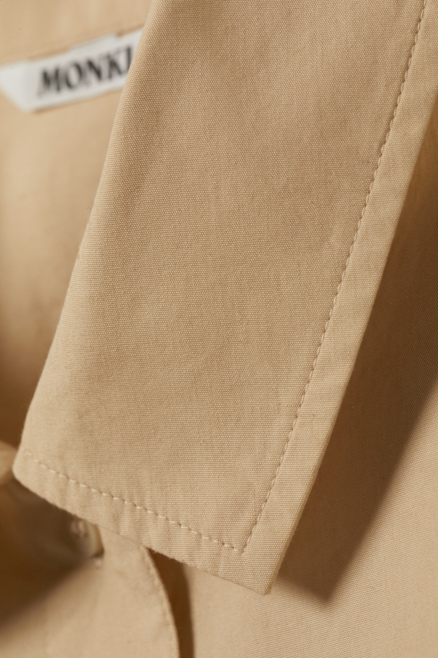 Oversized Mini-Hemdkleid mit Rüschen - Beige/Khakigrün/Weiß - 3