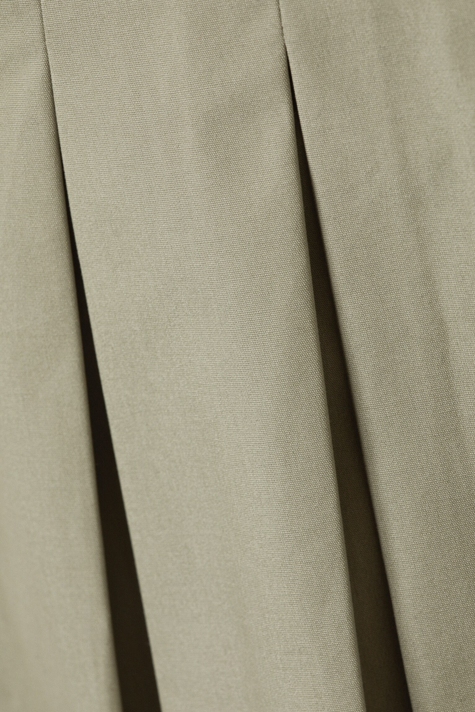 Plisseret mininederdel i twill med mellemhøj talje - Kakigrøn/Beige - 2