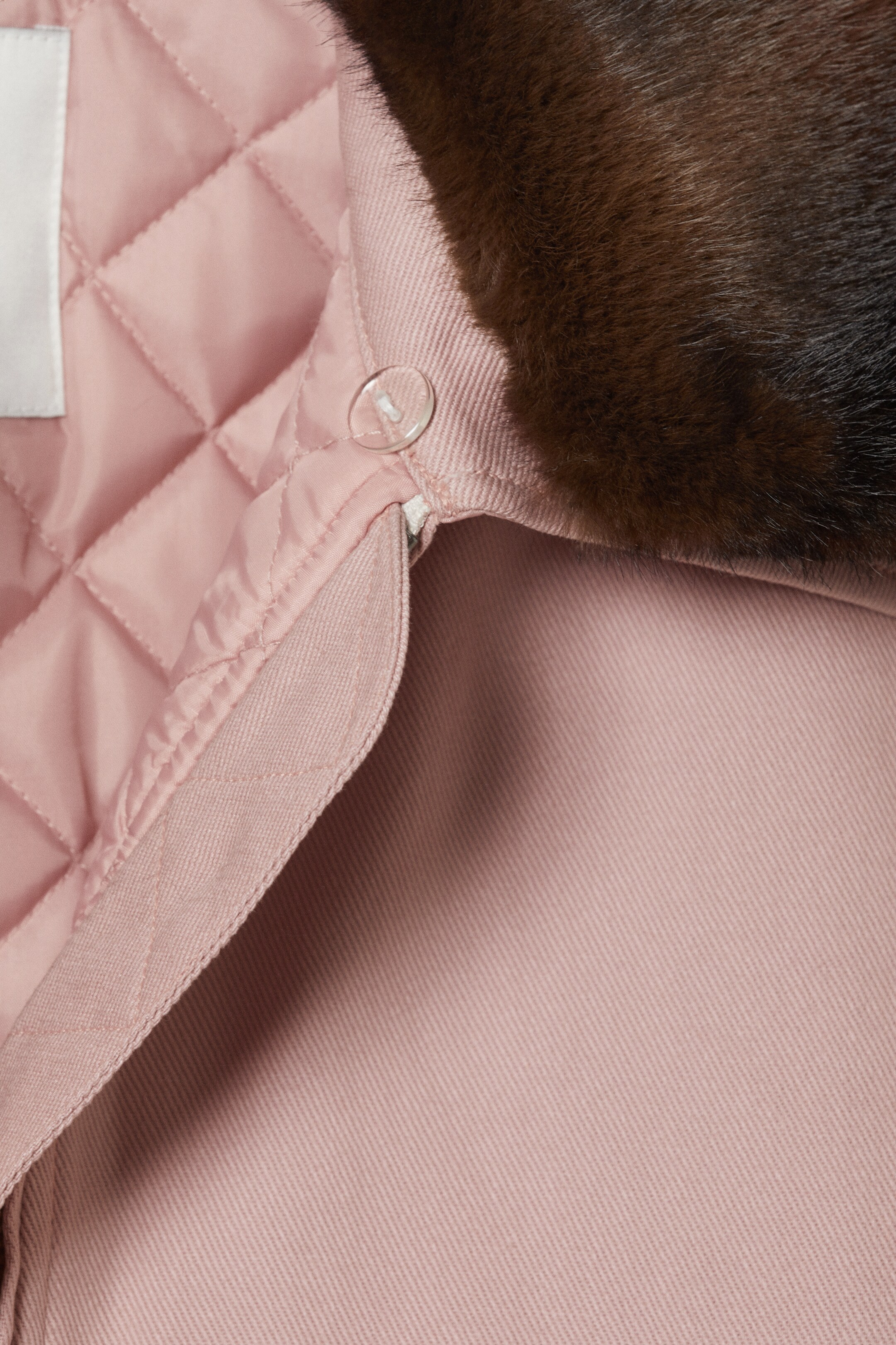 Größeres Bild ansehen: Locker geschnittene, gefütterte Bomberjacke - Helles Altrosa - Ladies | H&M DE 2