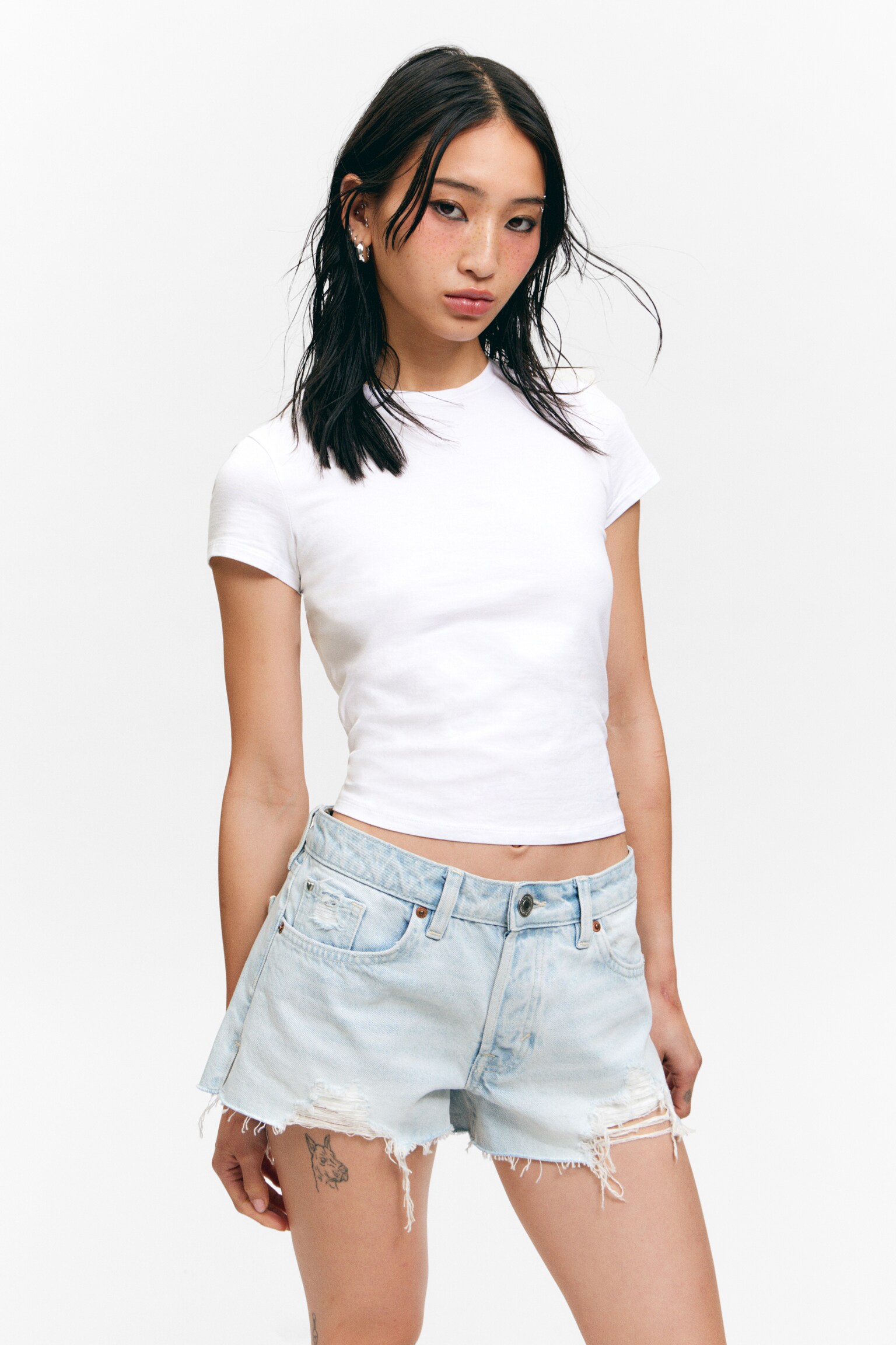 Low Rise Raw Hem Mini Denim Shorts - Fluid Blue - Light Blue/Mountain Blue - Dark Blue - 5