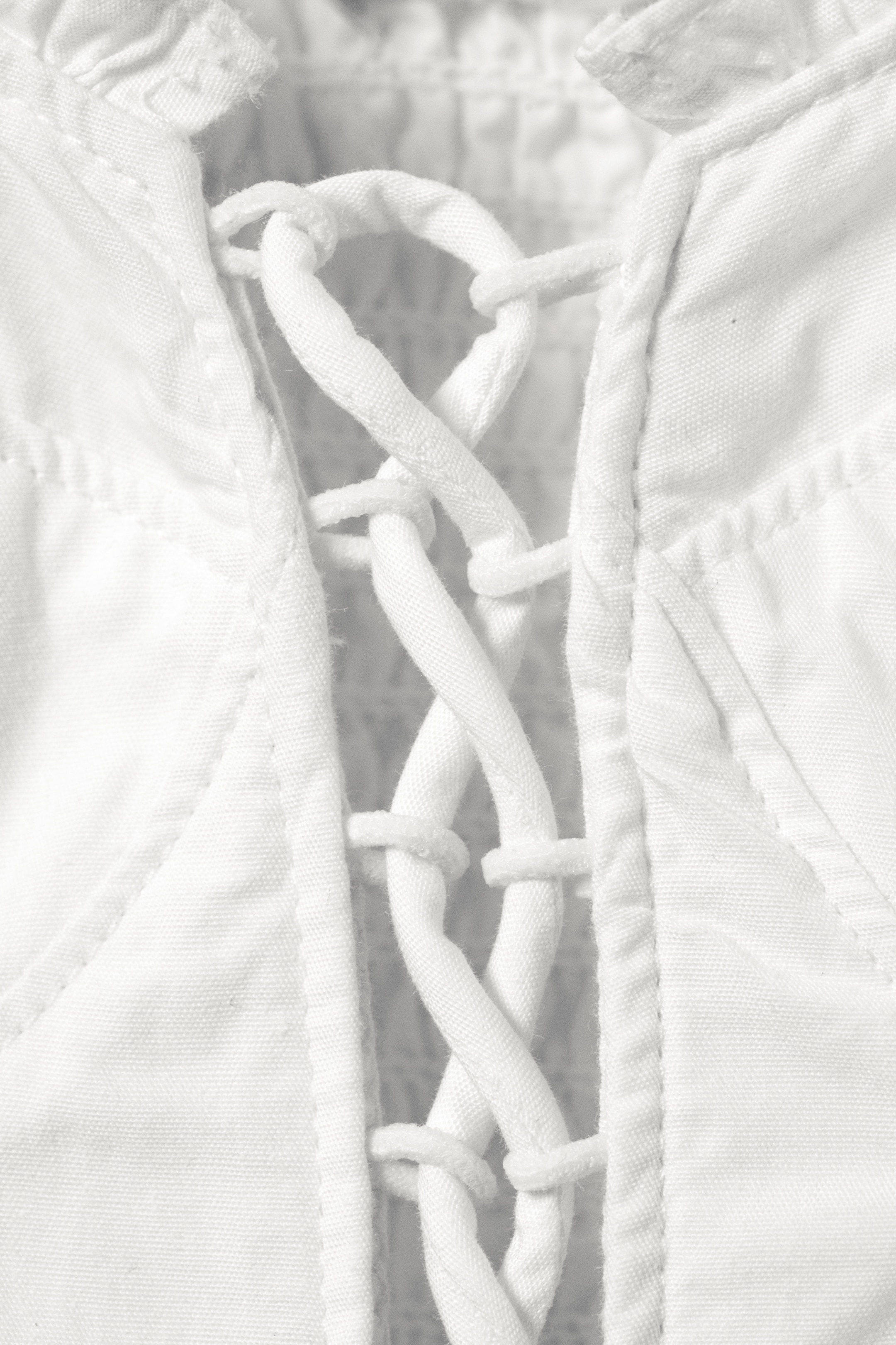 Ingrandisci l'immagine: Frilled Lace-Up Corset Top - White - DONNA | H&M CH 6