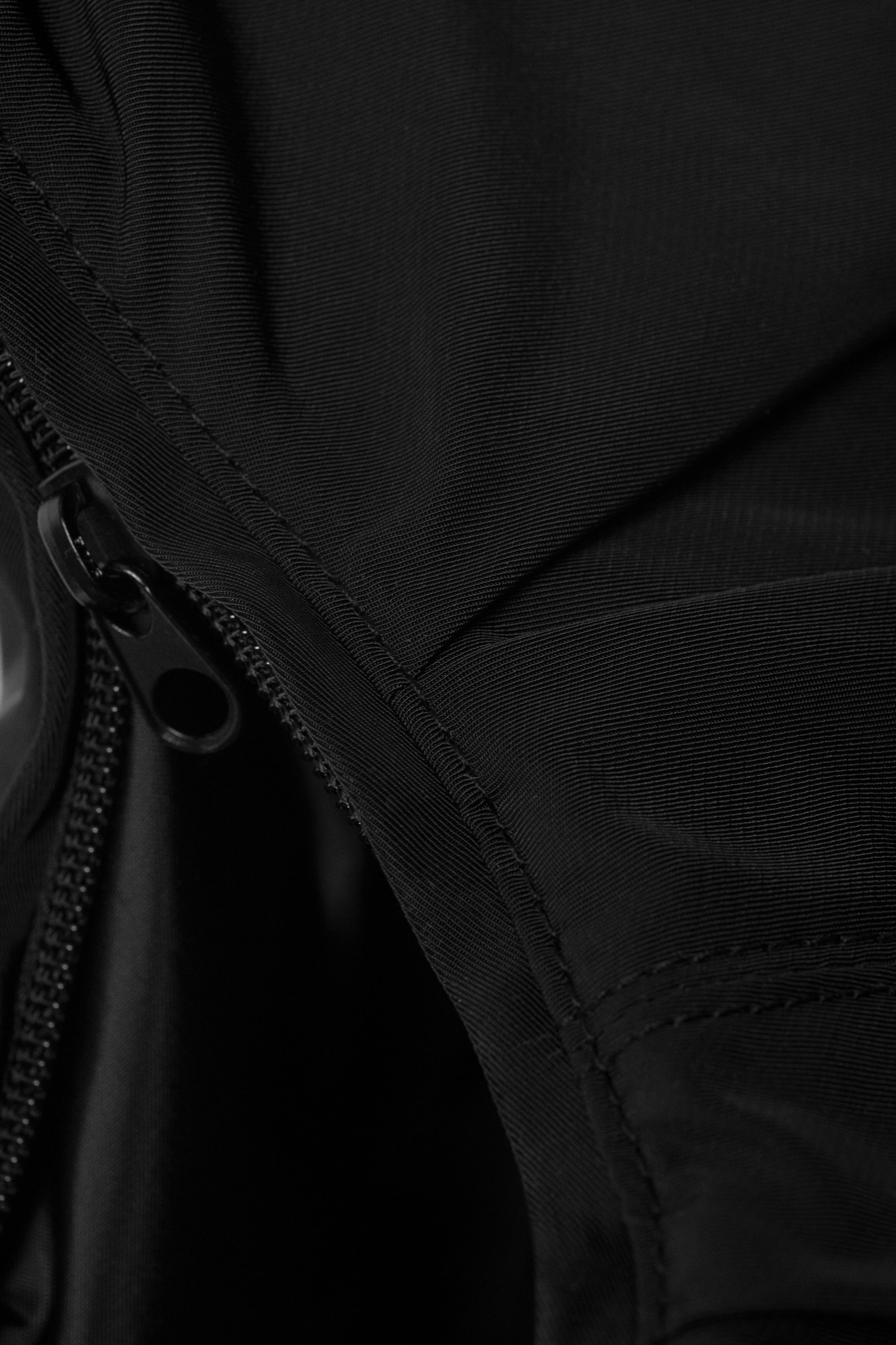 Black - Ruched Crescent Shoulder Bag - 3