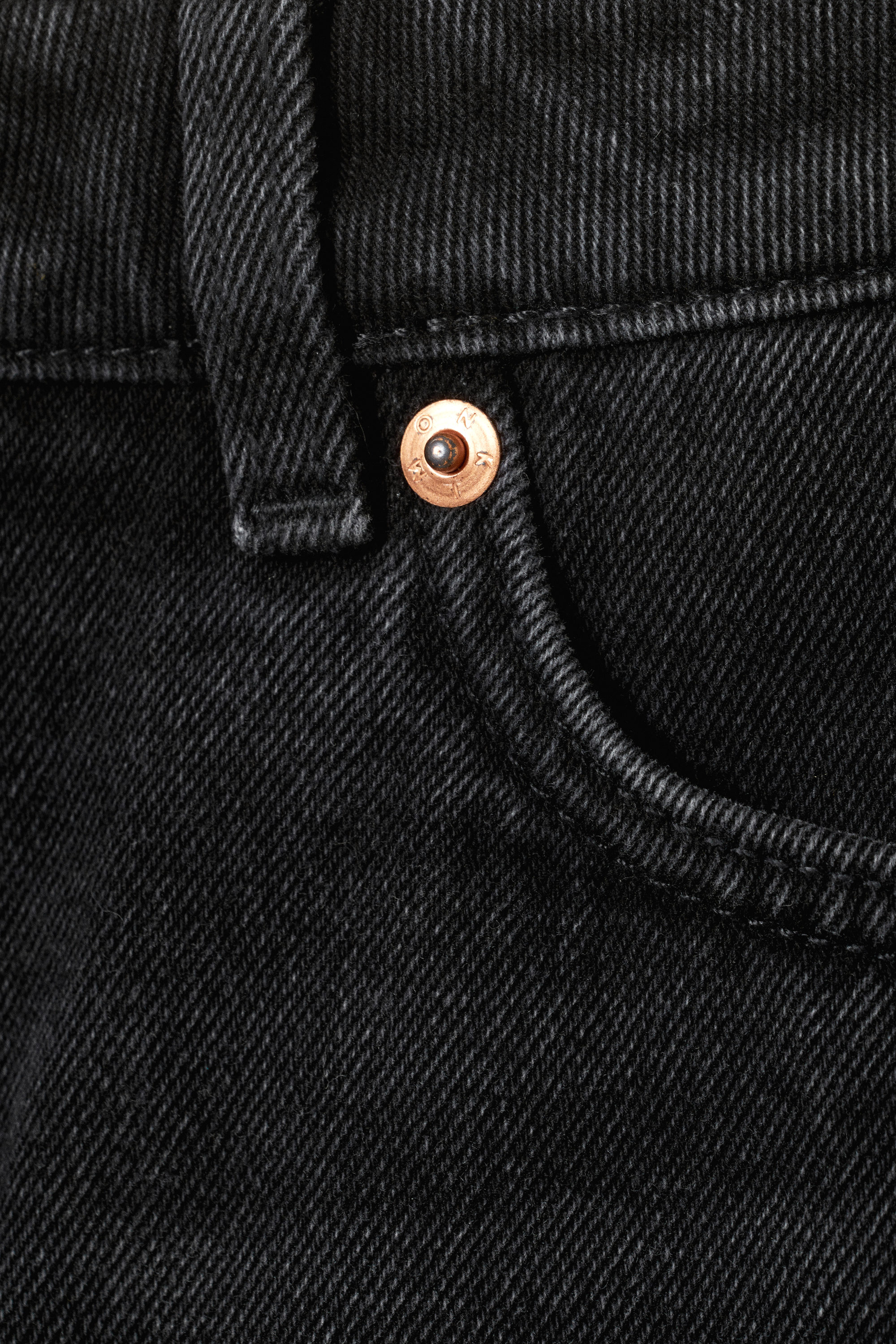 Verwaschenes Schwarz - Plissierter Mini-Jeansrock - 1