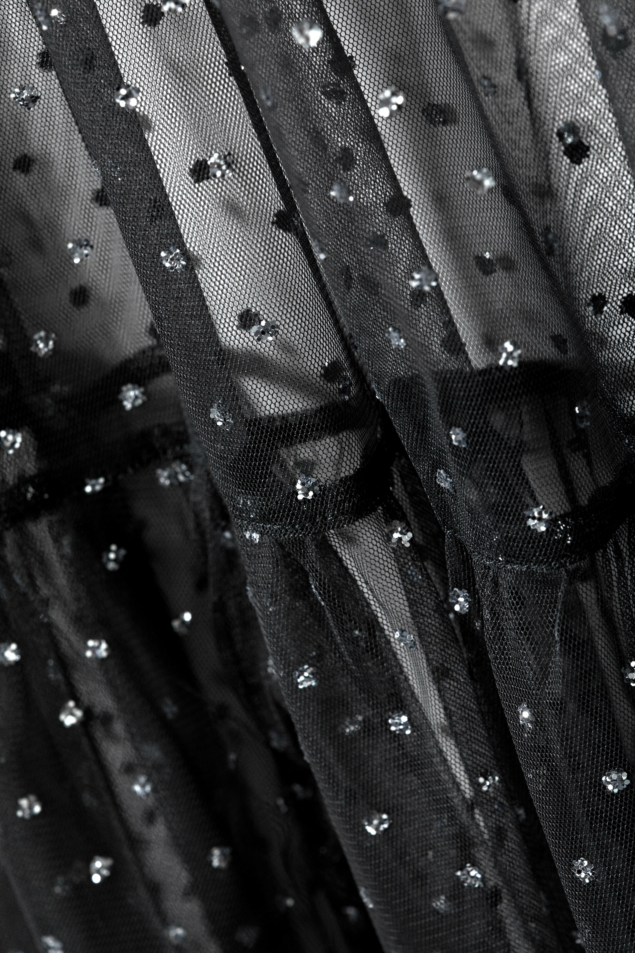 View larger image: Sequin Mesh Maxi Skirt - Black - Ladies | H&M GB 2