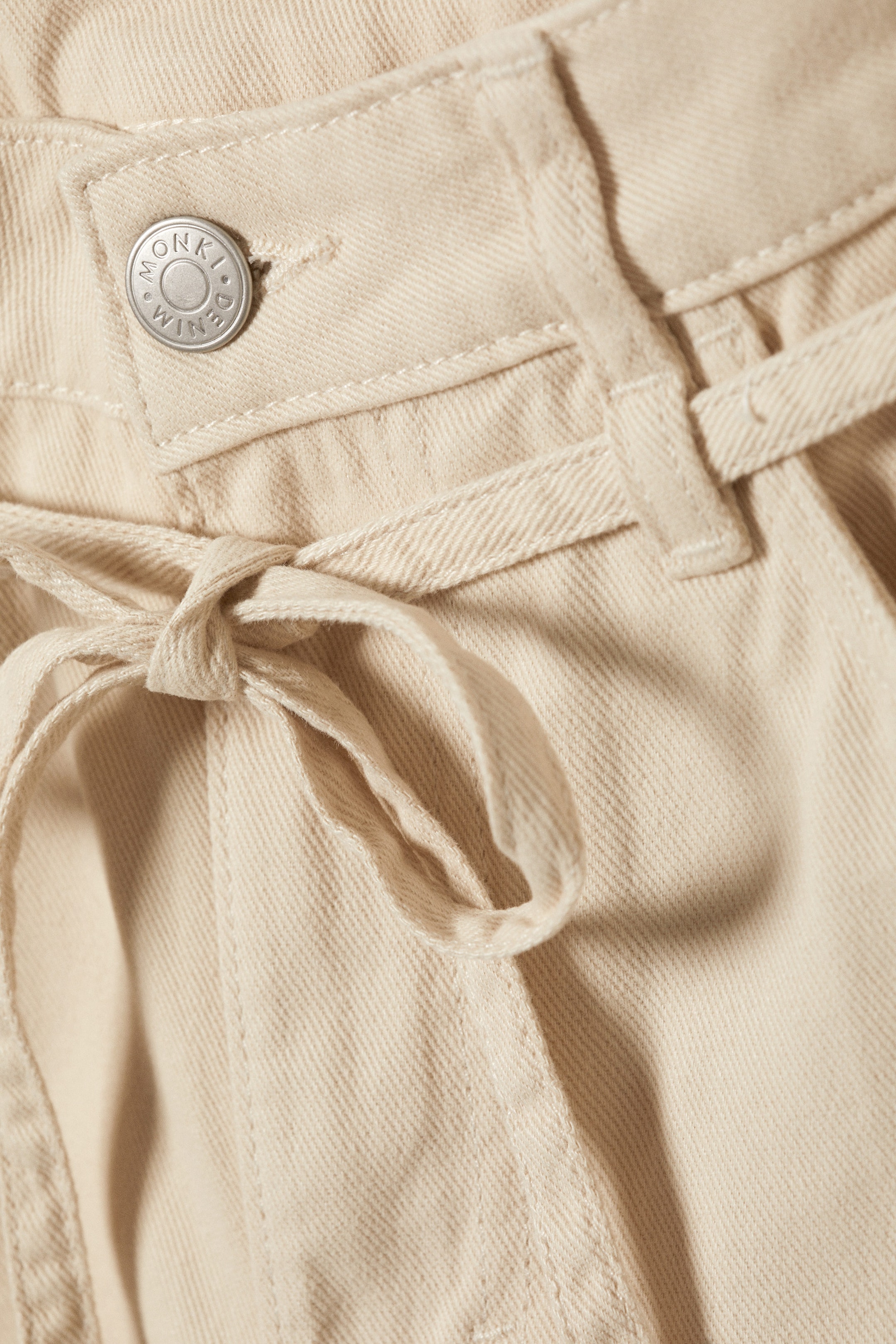 Light Beige - Low Waisted Relaxed Twill Trousers - 2