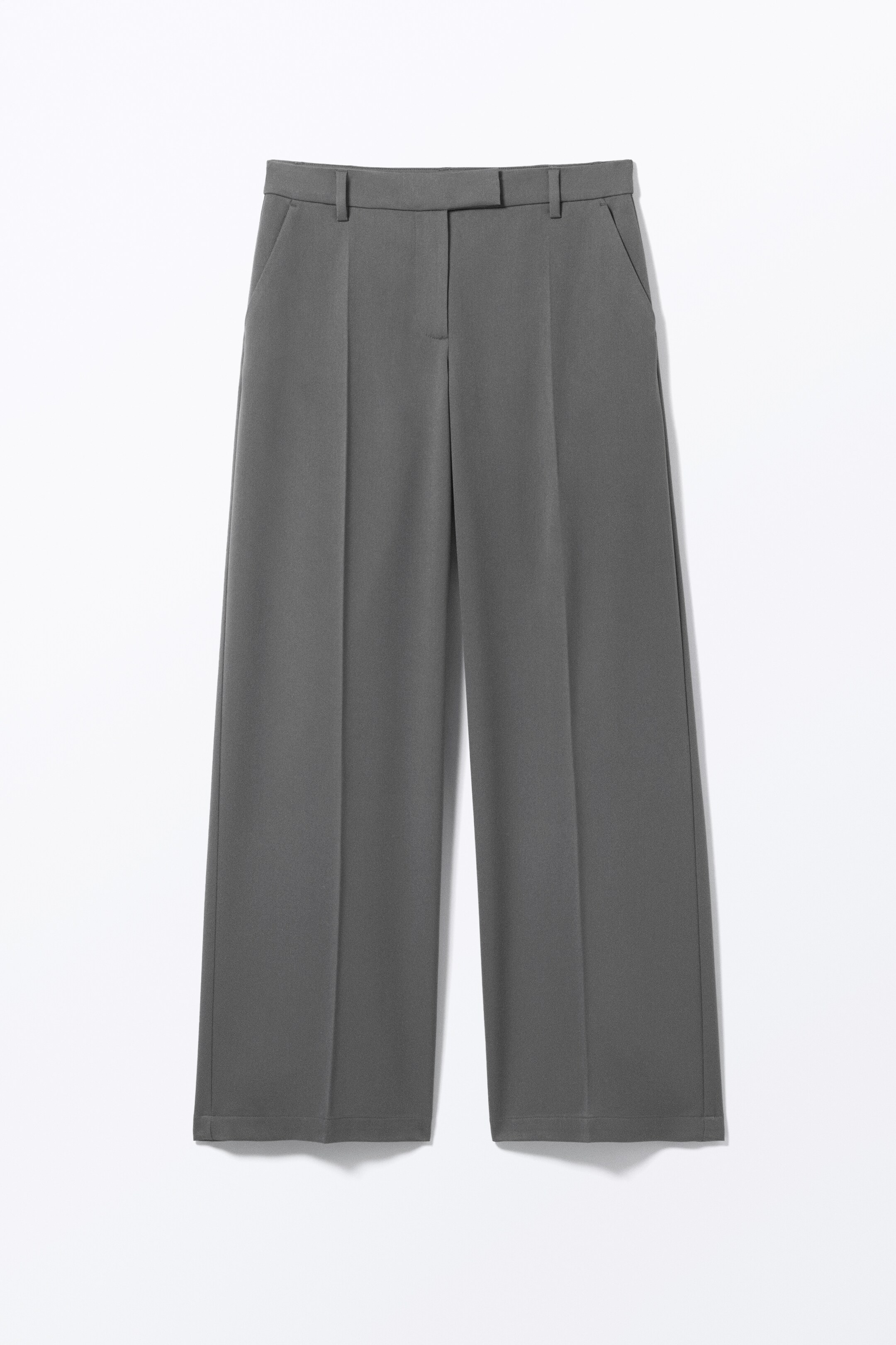 Grösseres Bild ansehen: Tief geschnittene Bundfaltenhose aus Anzugstoff - Dunkelgrau - DAMEN | H&M CH 6