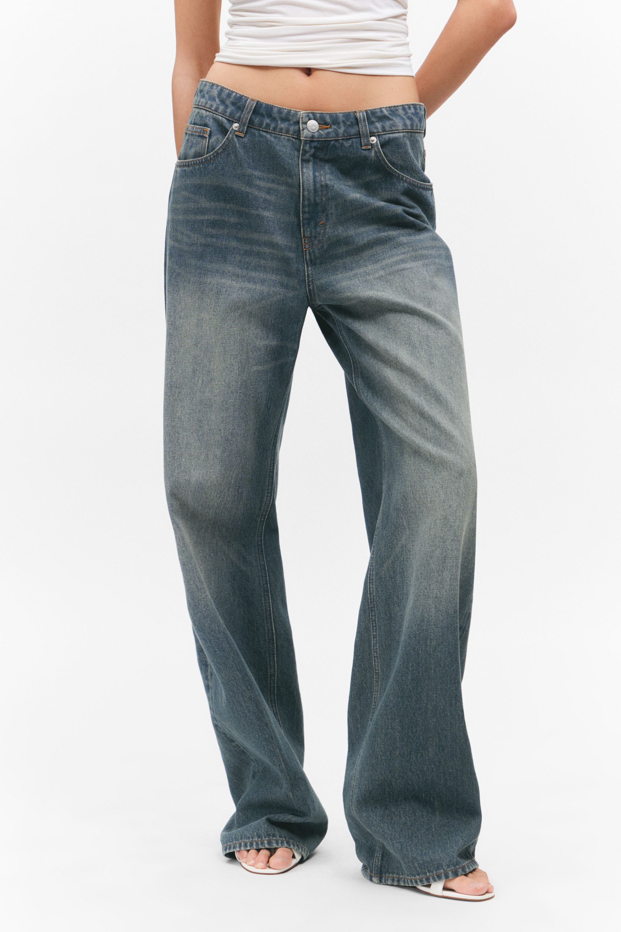 Nikki blue - Naoki ruimvallende jeans met lage taille - 2