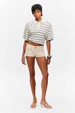 Hellbeige - Mini-Shorts mit Utility-Taschen - 0