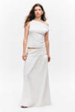 White - Super soft sleeveless boatneck top - 1