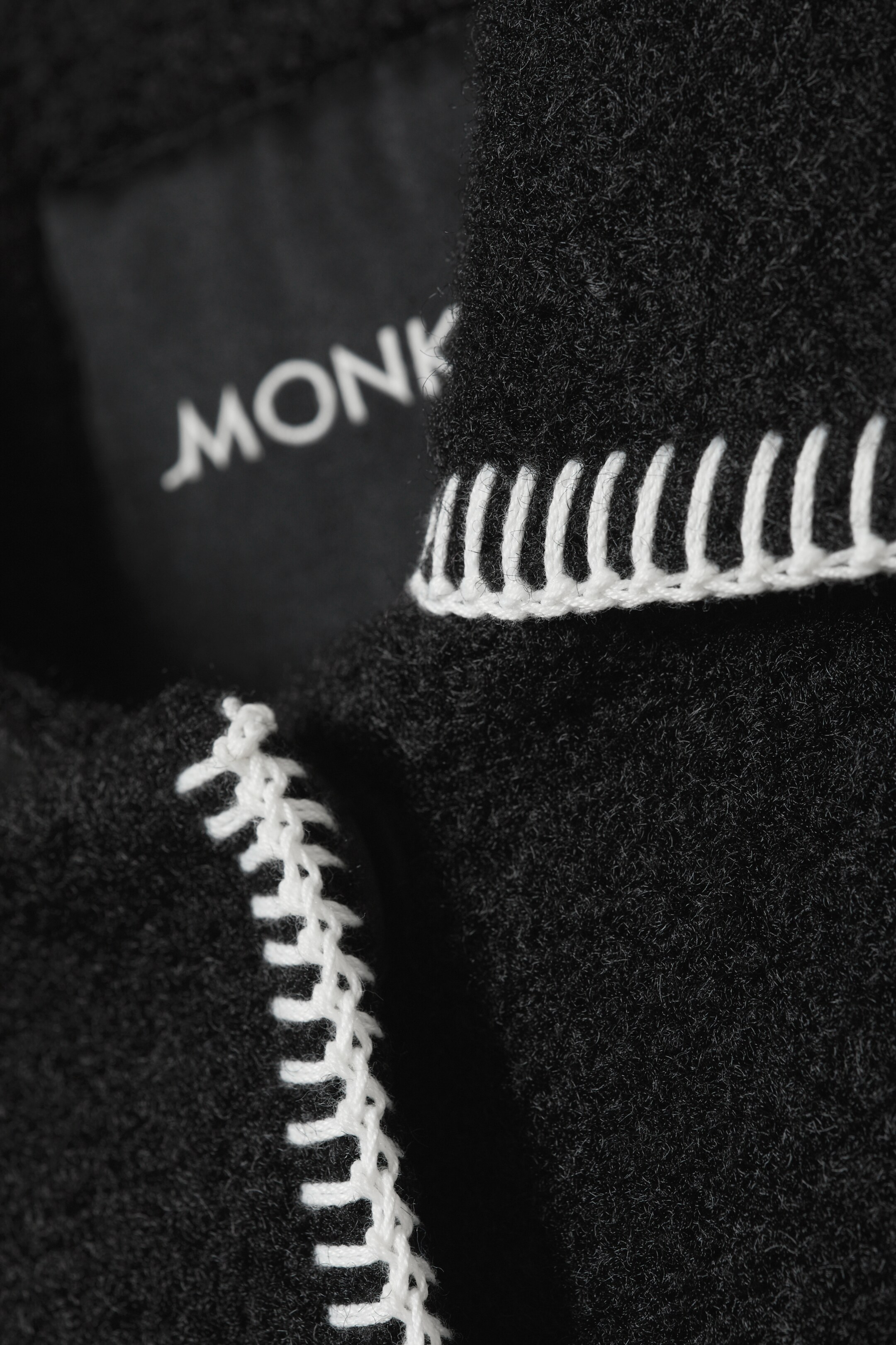 Größeres Bild ansehen: Einreihige Jacke mit Ziernähten - Schwarz - Ladies | H&M DE 2