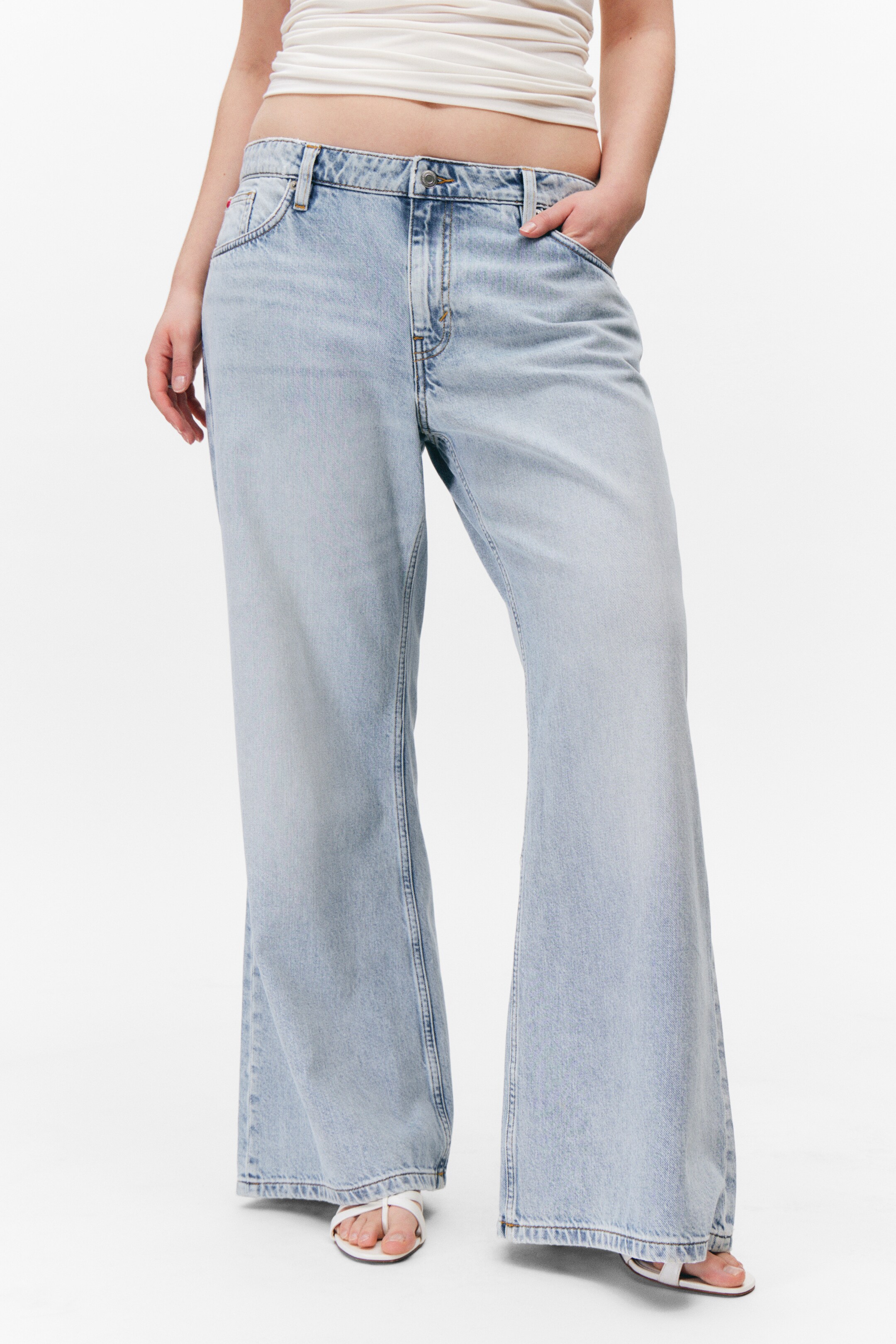 Agrandir l'image: Jean Kiri taille basse ample évasé - Bleu vénitien - FEMME | H&M BE 2