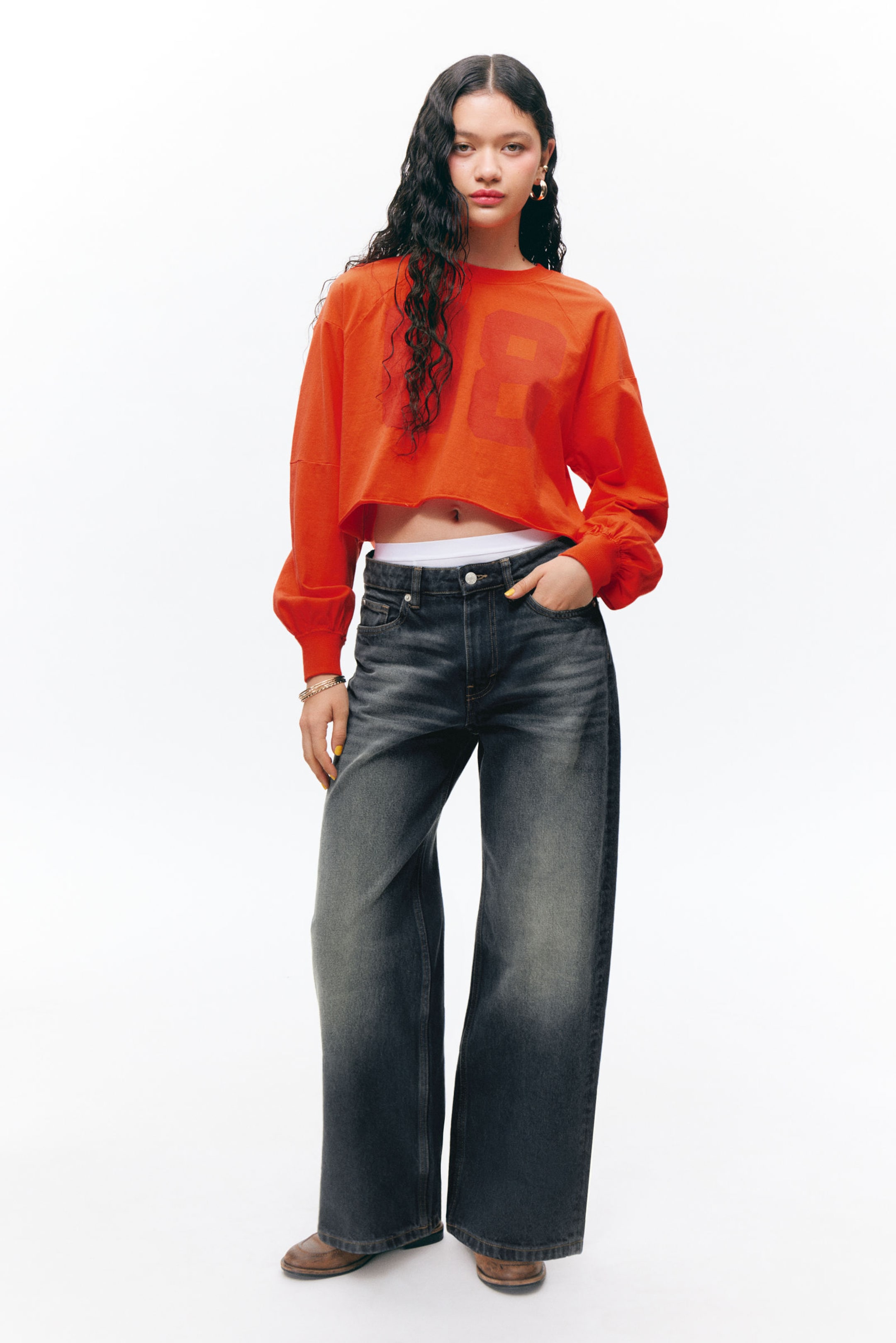 #C94E3D - Cropped Long-Sleeved T-shirt - 2
