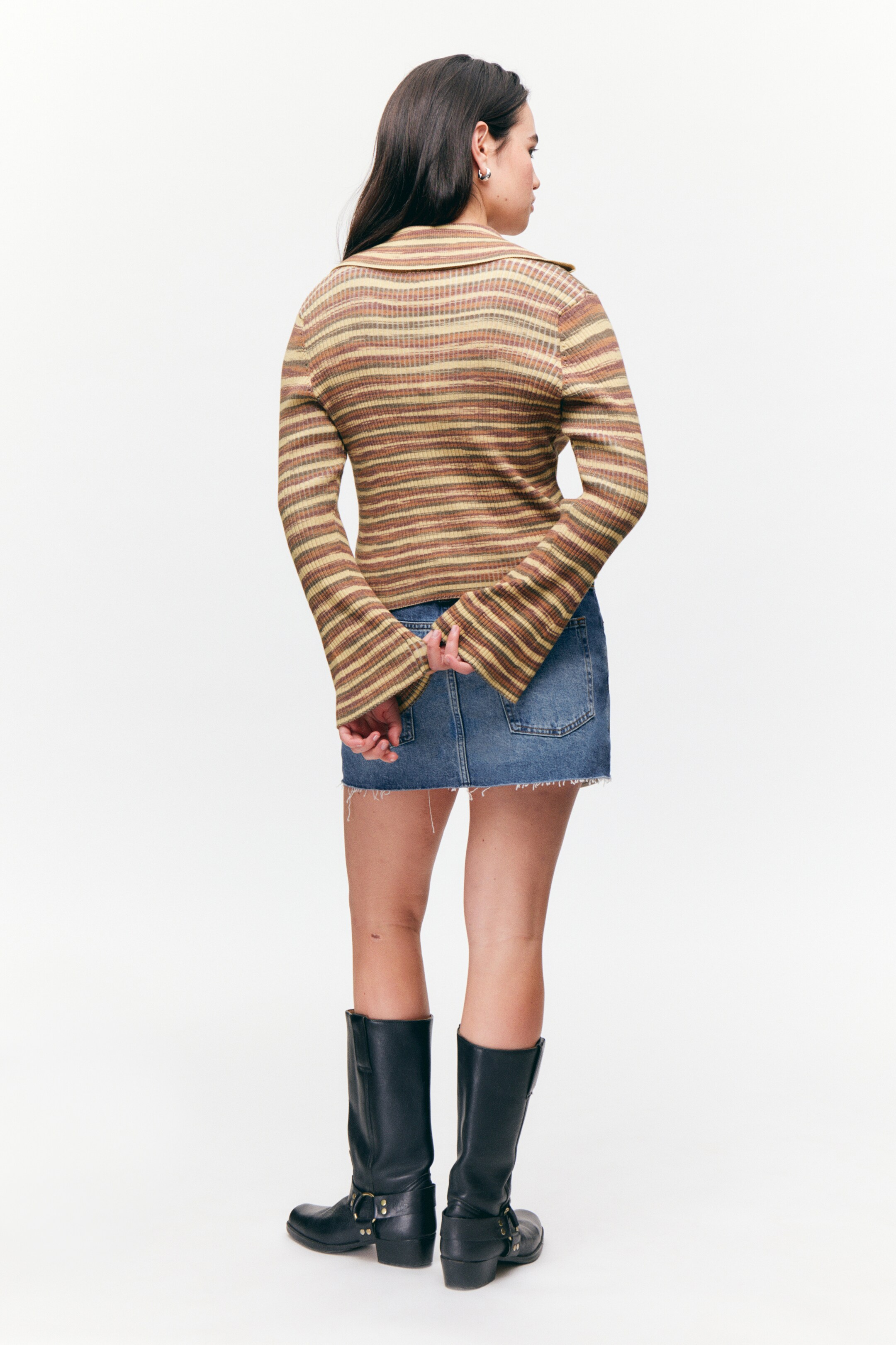 Größeres Bild ansehen: Cardigan aus Rippstrick mit ausgestellten Ärmeln - Braune Streifen - Ladies | H&M DE 3