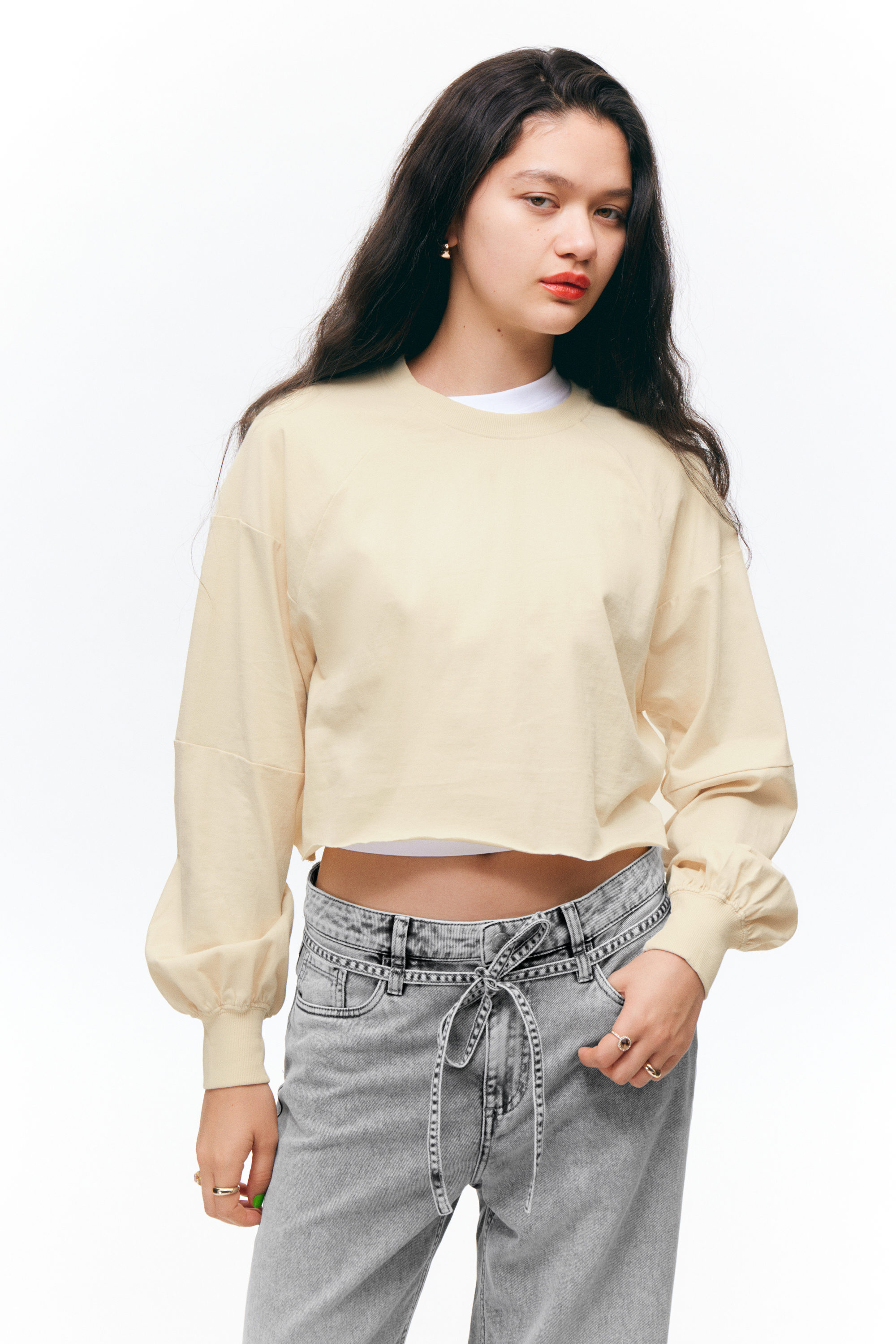 Hellbeige - Kurz geschnittenes Langarmshirt - 0