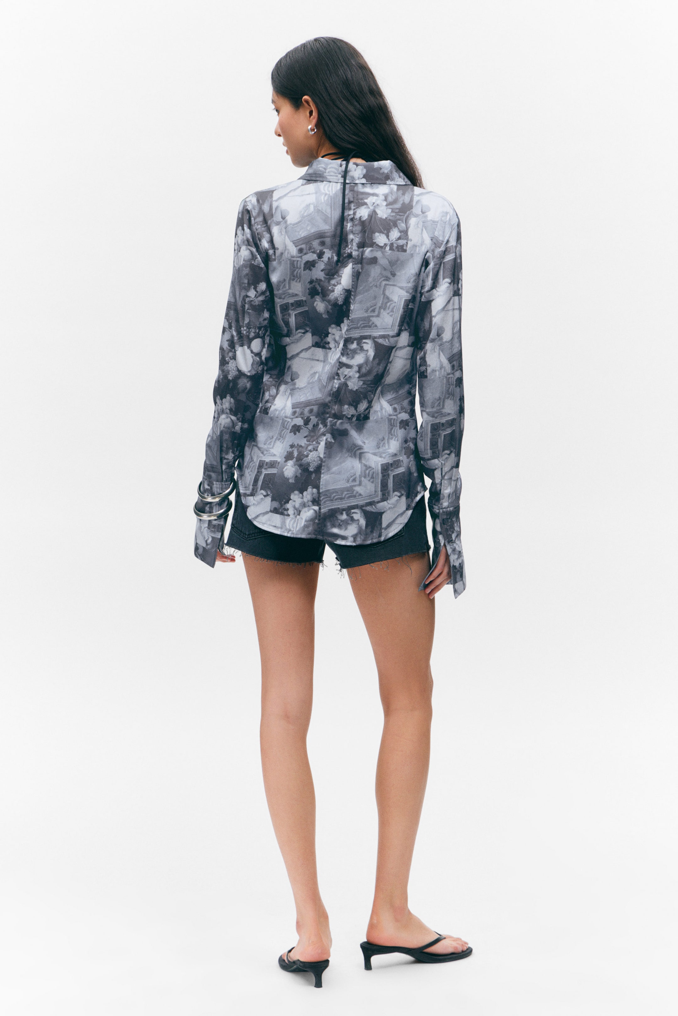 Dunkelgrau - Blumen-Collage - Bedrucktes Hemd mit Knopfleiste im Slim Fit - 3