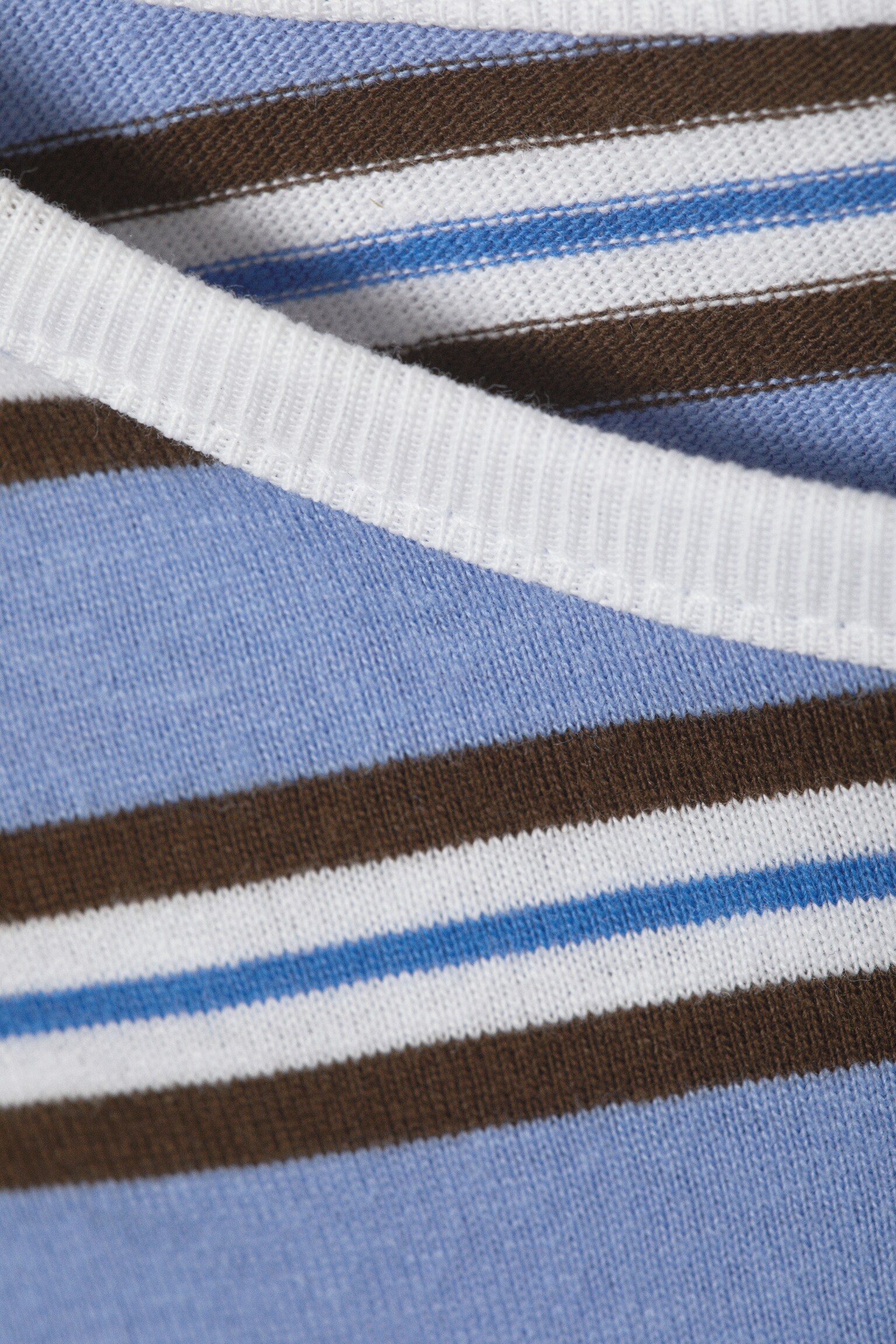 Boxy Sleeve T-Shirt - Blue & Brown Stripes/Red & White Stripe - 4