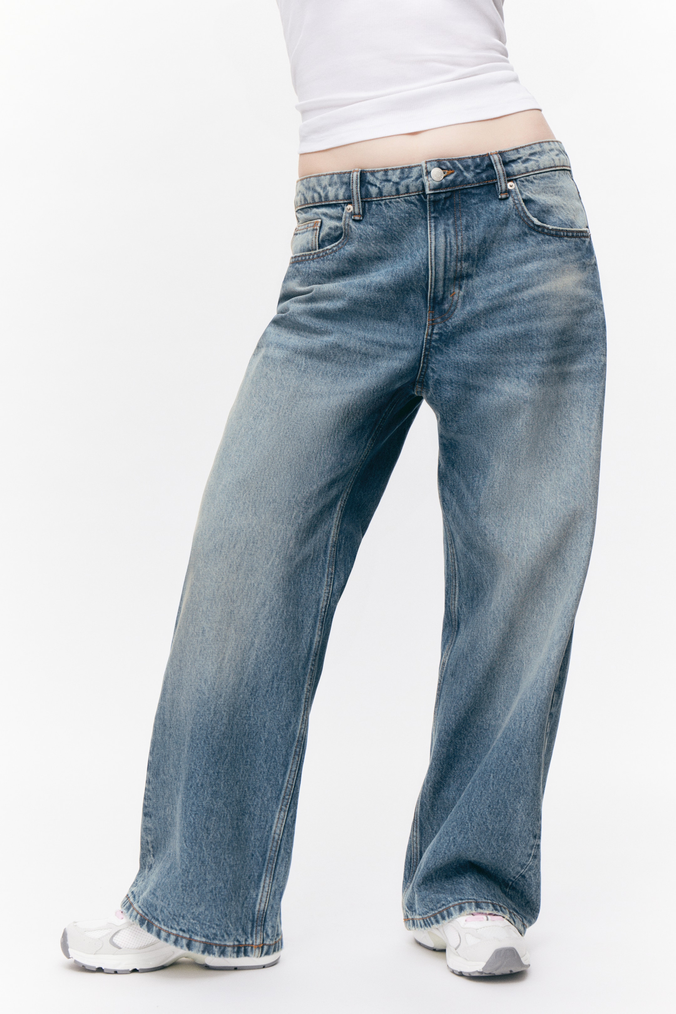 Ver imagem maior: Calças de ganga de cintura descida direitas Missy - Azul montanha - Azul médio - SENHORA | H&M PT 2