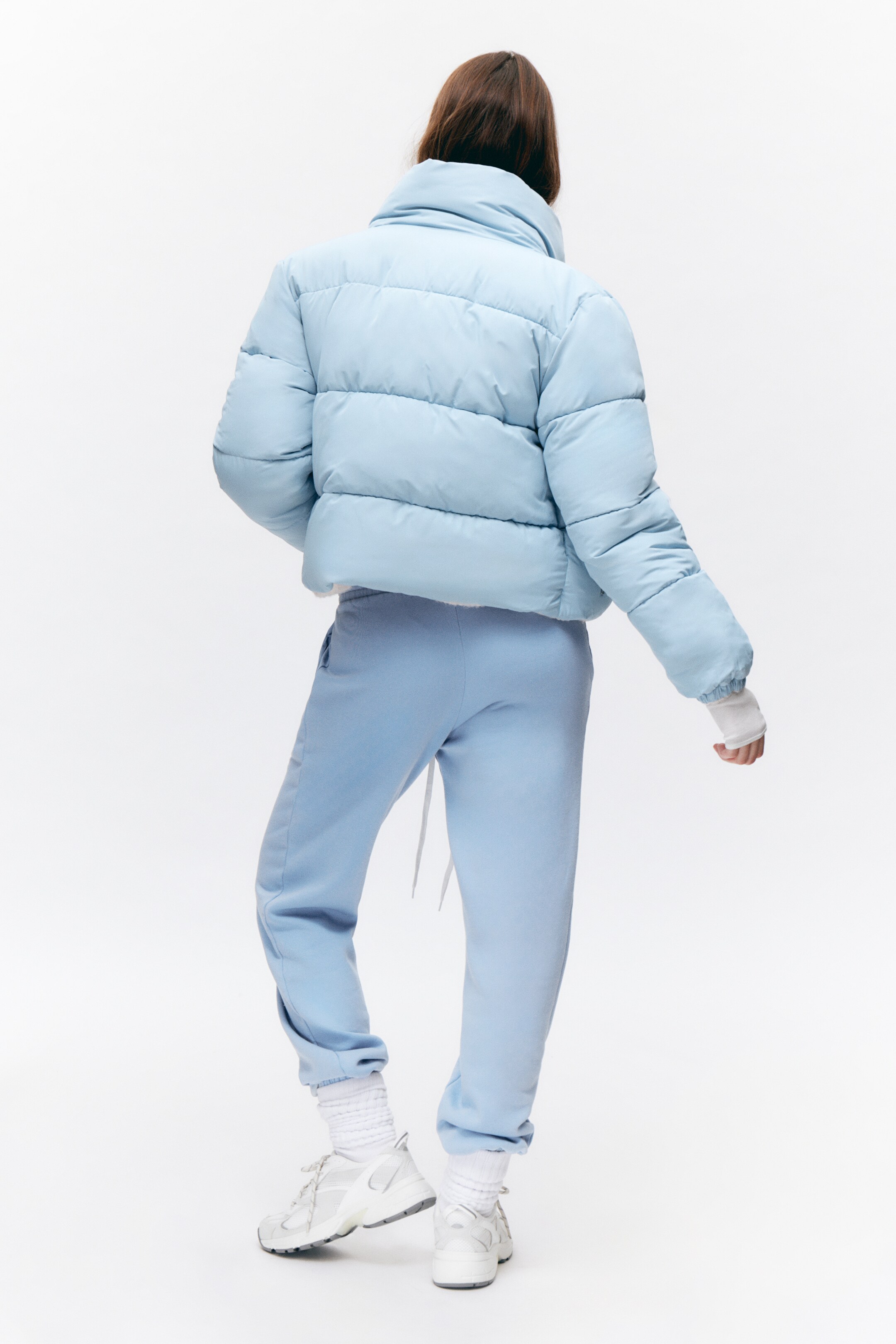 Visa större bild: Vändbar vadderad pufferjacka - Blå/vit - DAM | H&M SE 2