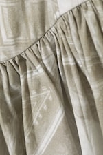Khakigrün - Barock-Rahmen - Fit-and-Flare-Minikleid - 1
