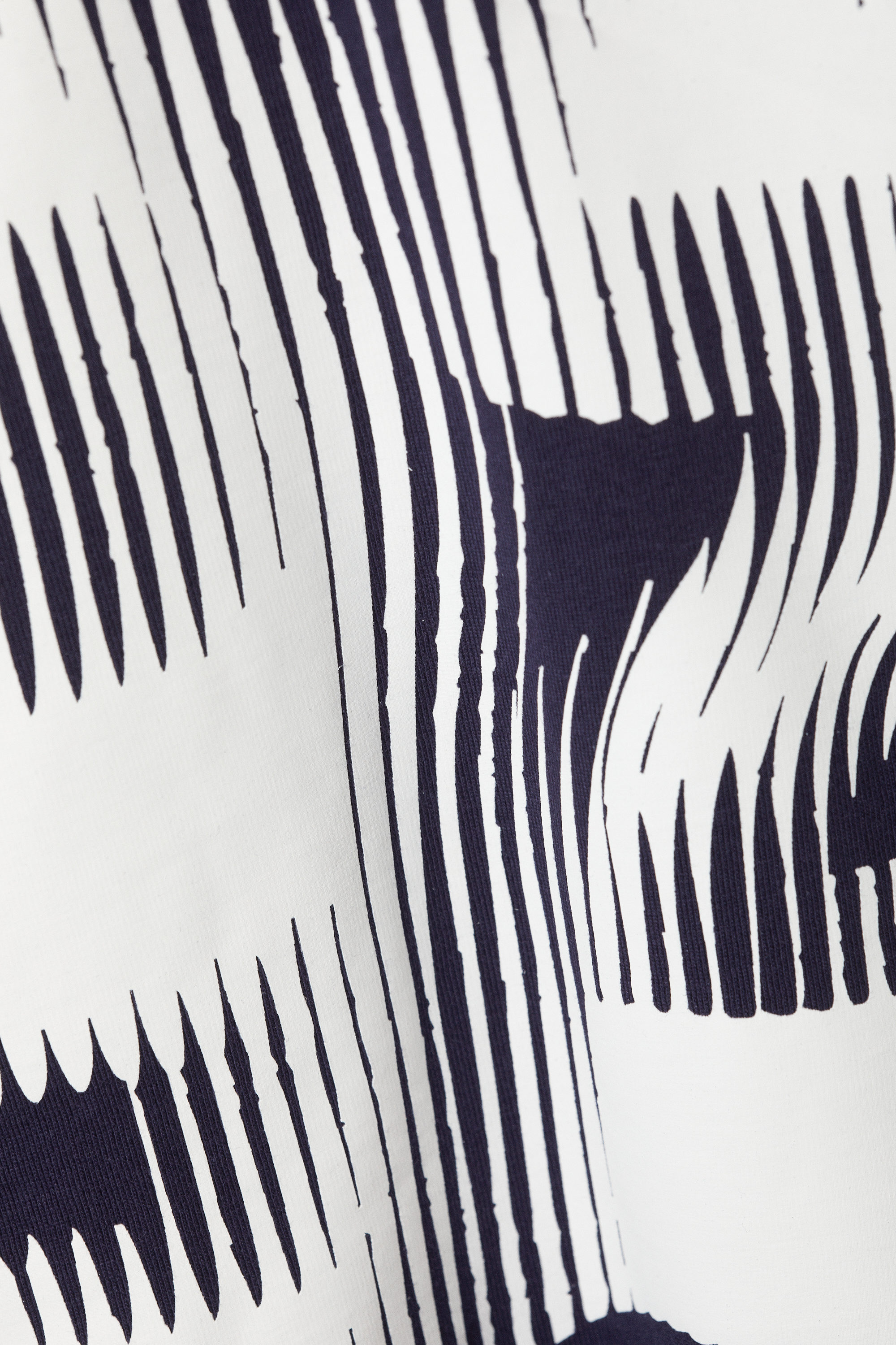 Dark Blue - 92 - Cropped Long-Sleeved T-shirt - 4