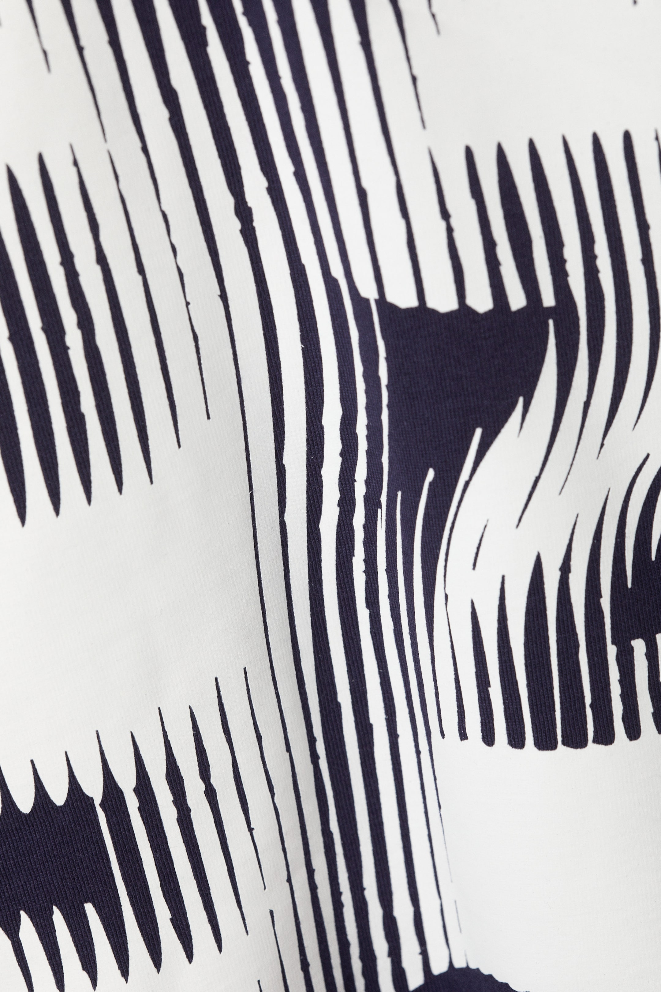 Dark Blue - 92 - Cropped Long-Sleeved T-shirt - 1