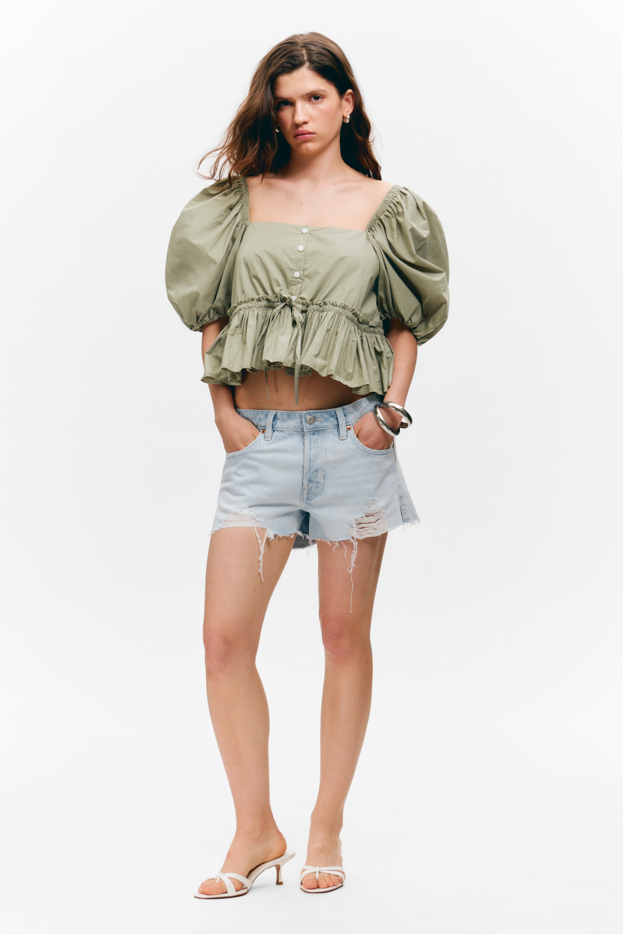 Ver imagen más grande: Blusa de popelina de algodón con volantes - Verde caqui - MUJER | H&M ES 2