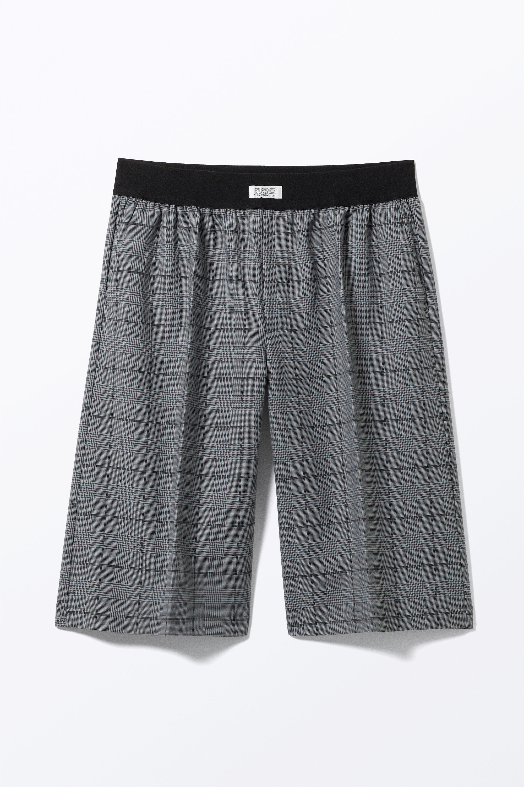Checked Grey - Relaxed Low Waisted Pull-on Shorts - 3