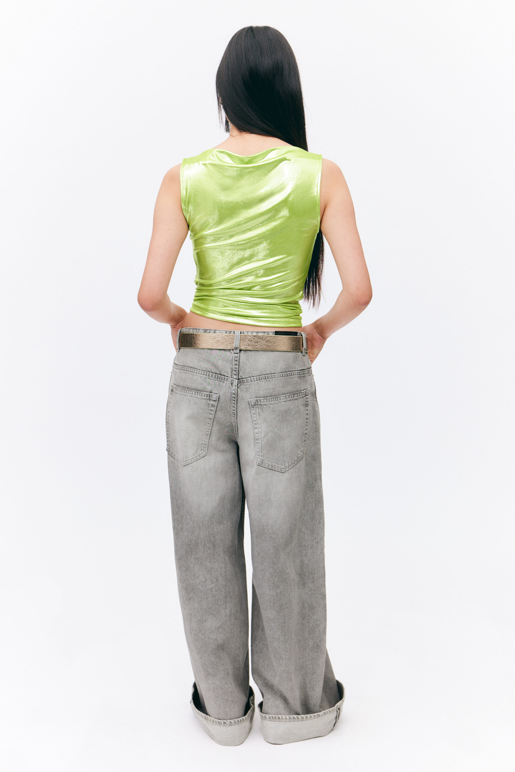 Shiny Green - Super soft sleeveless boatneck top - 4