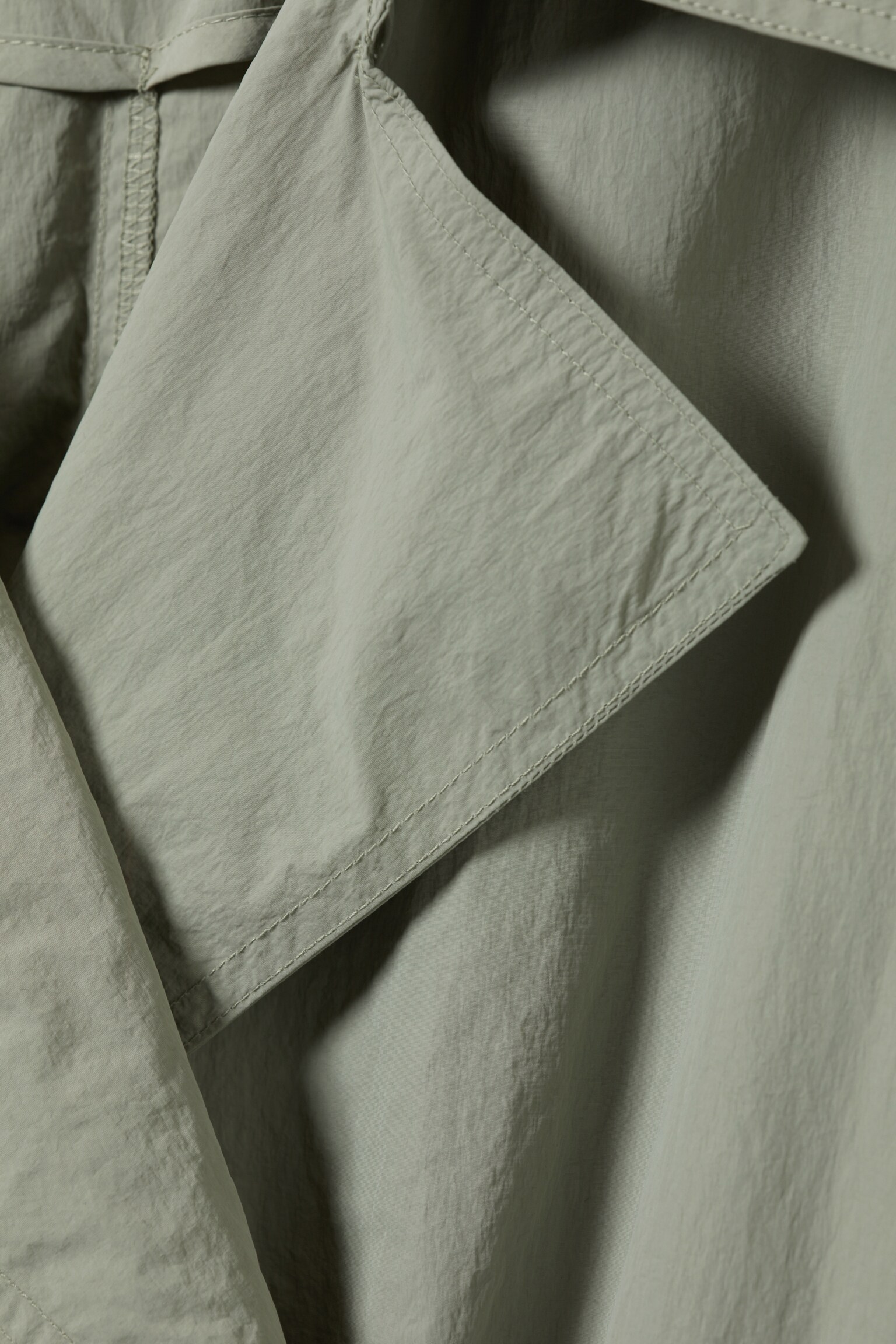 Gabardina de nailon con cinturón oversize - Verde caqui - 3