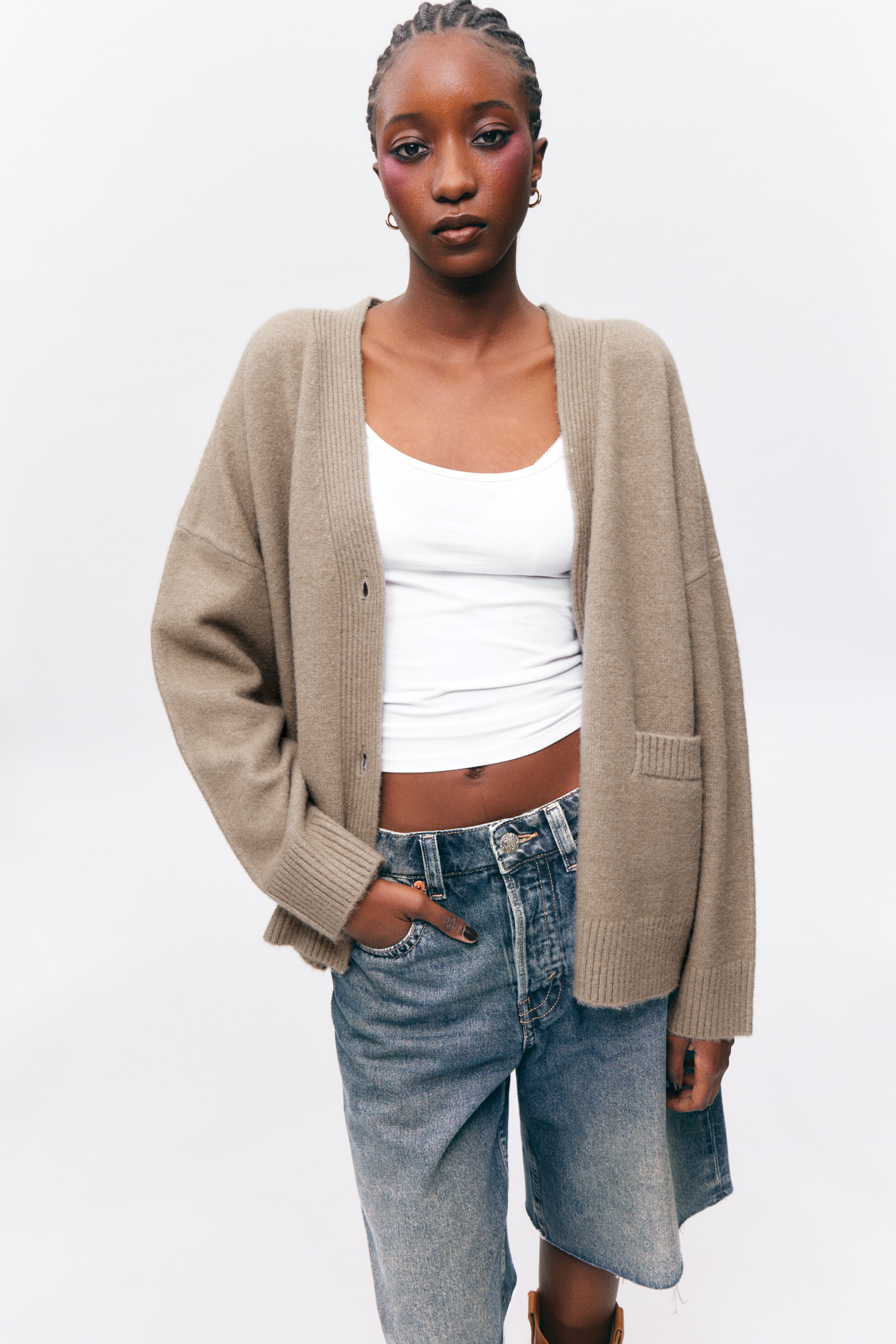 Größeres Bild ansehen: Locker geschnittene Strickjacke - Taupe Braun - Ladies | H&M DE 2