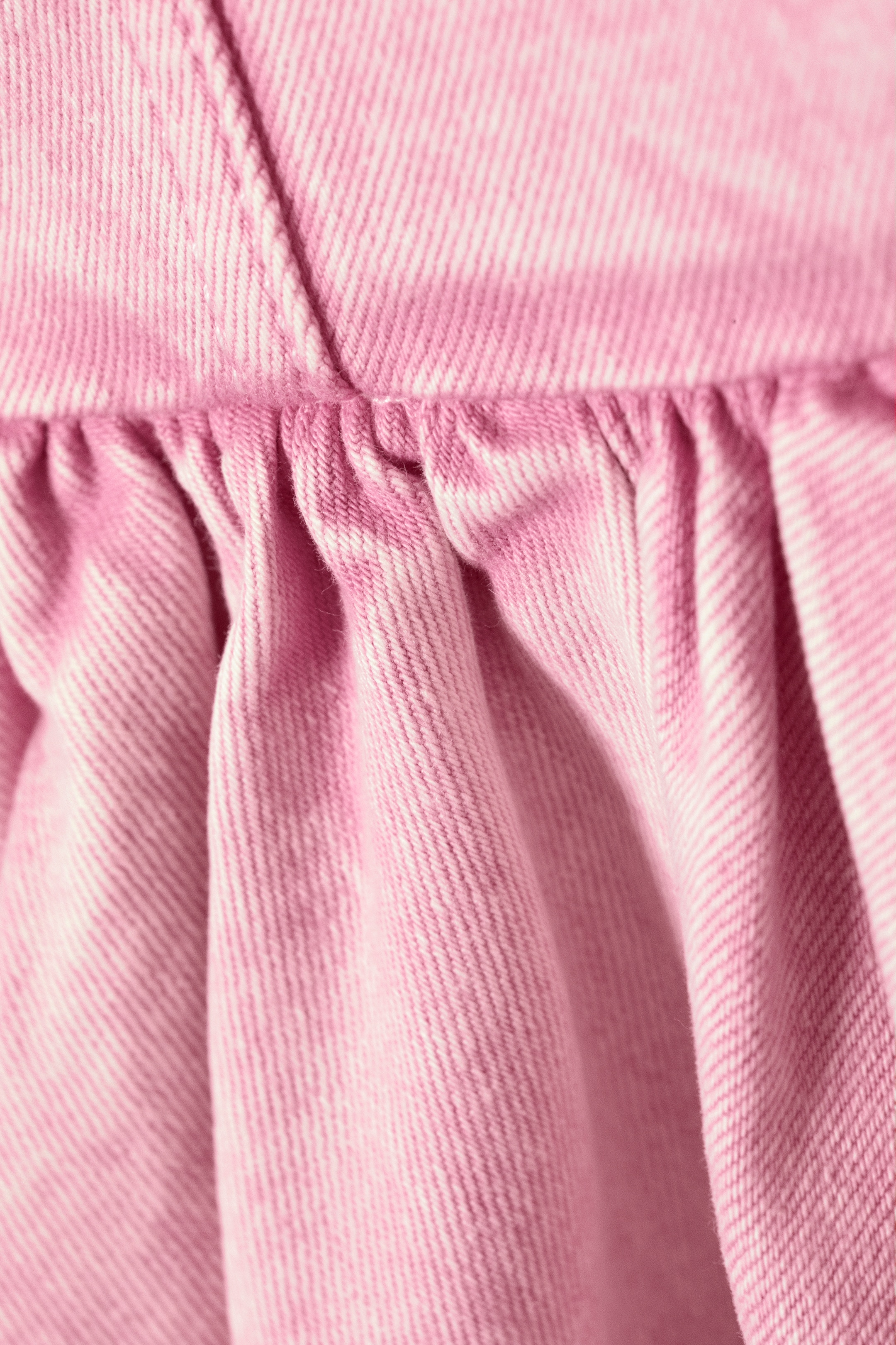 Größeres Bild ansehen: Bauschiges Schößchen-Top aus Denim - Gewaschenes Rosa - Ladies | H&M DE 3