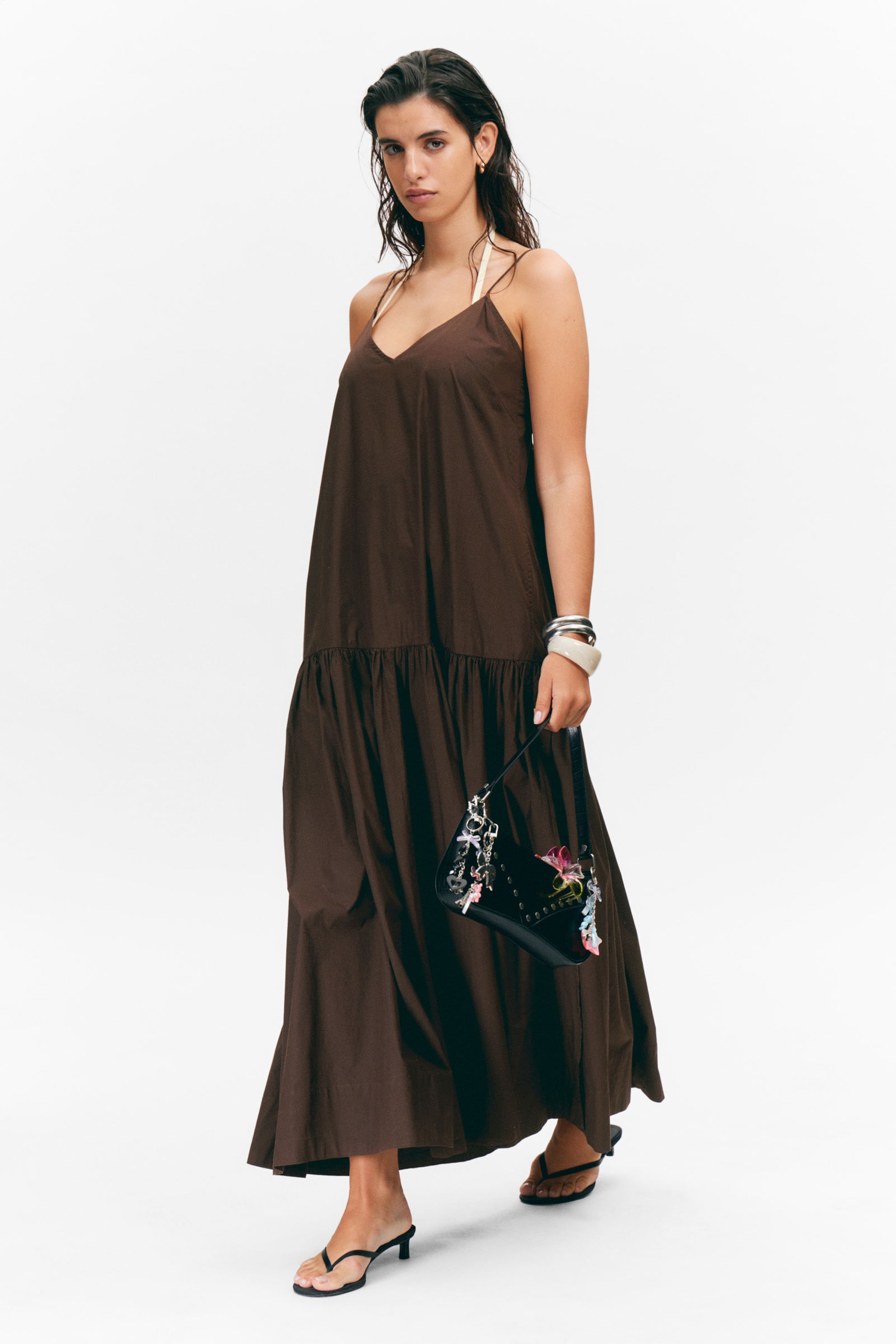 Dunkelbraun - Abgestuftes Maxikleid aus Baumwollpopeline - 1