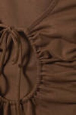 Braun - Ärmelloses Keyhole-Top mit Bindebändern - 4