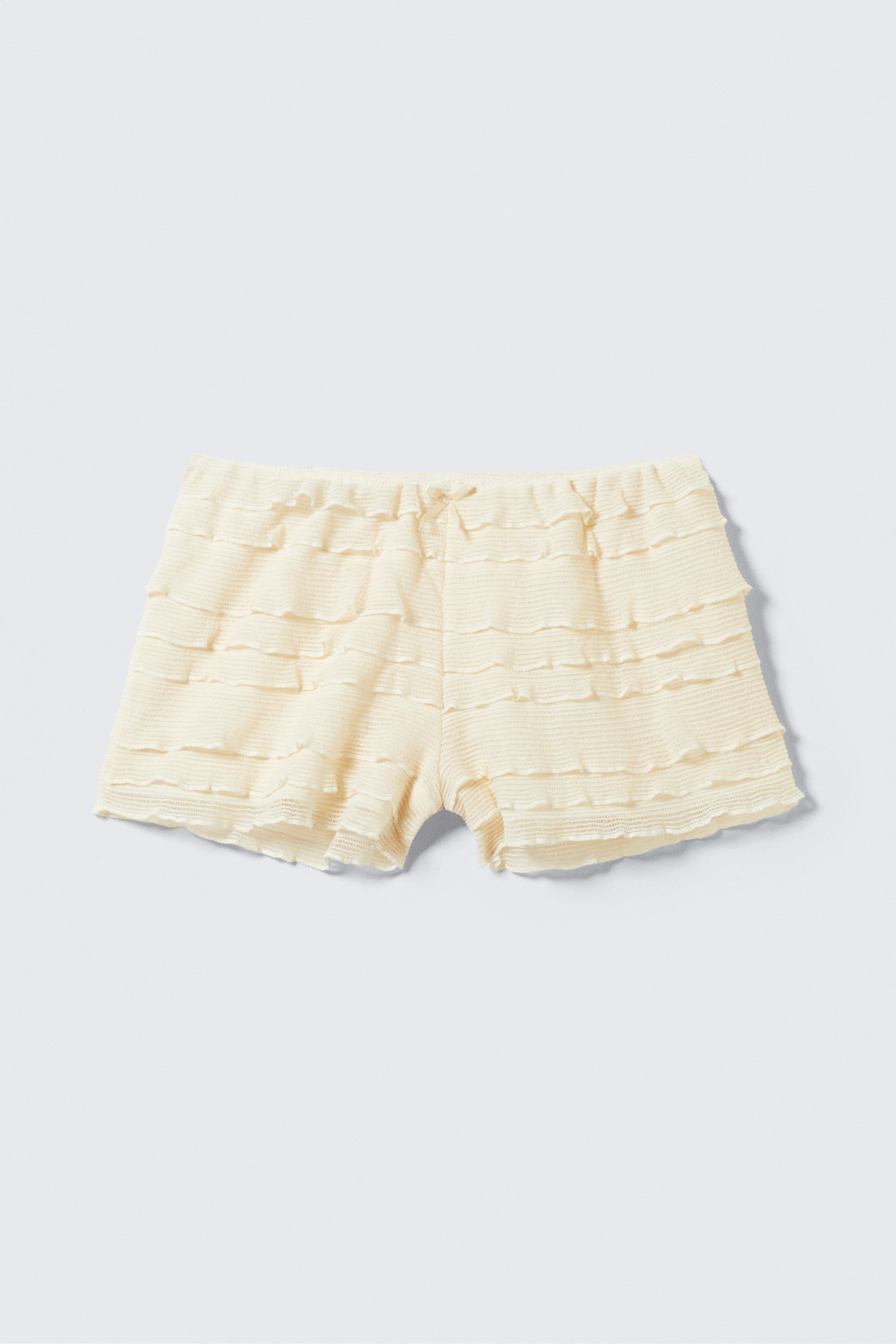 Weiß - Mini-Shorts aus Spitze mit Rüschen - 0