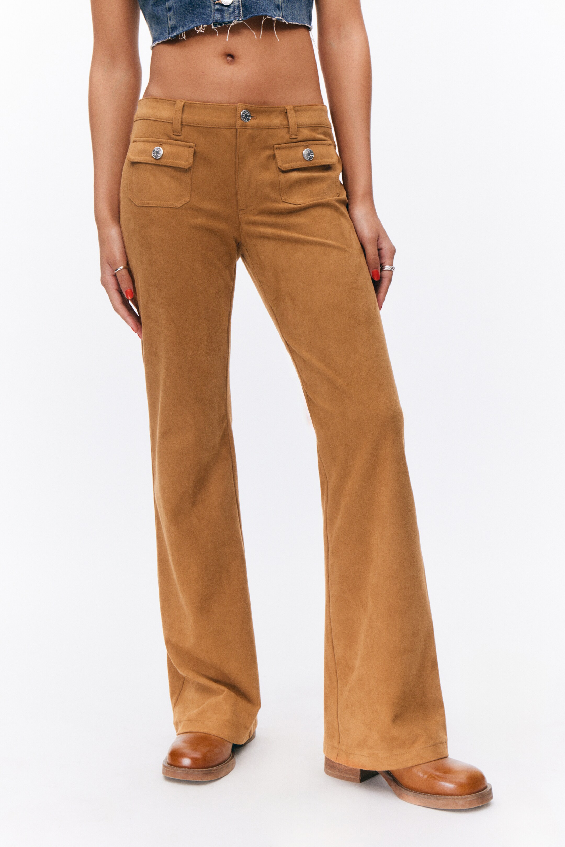 Größeres Bild ansehen: Hose aus Wildlederimitat mit niedrigem Bund - Braunes Wildlederimitat - Ladies | H&M DE 2