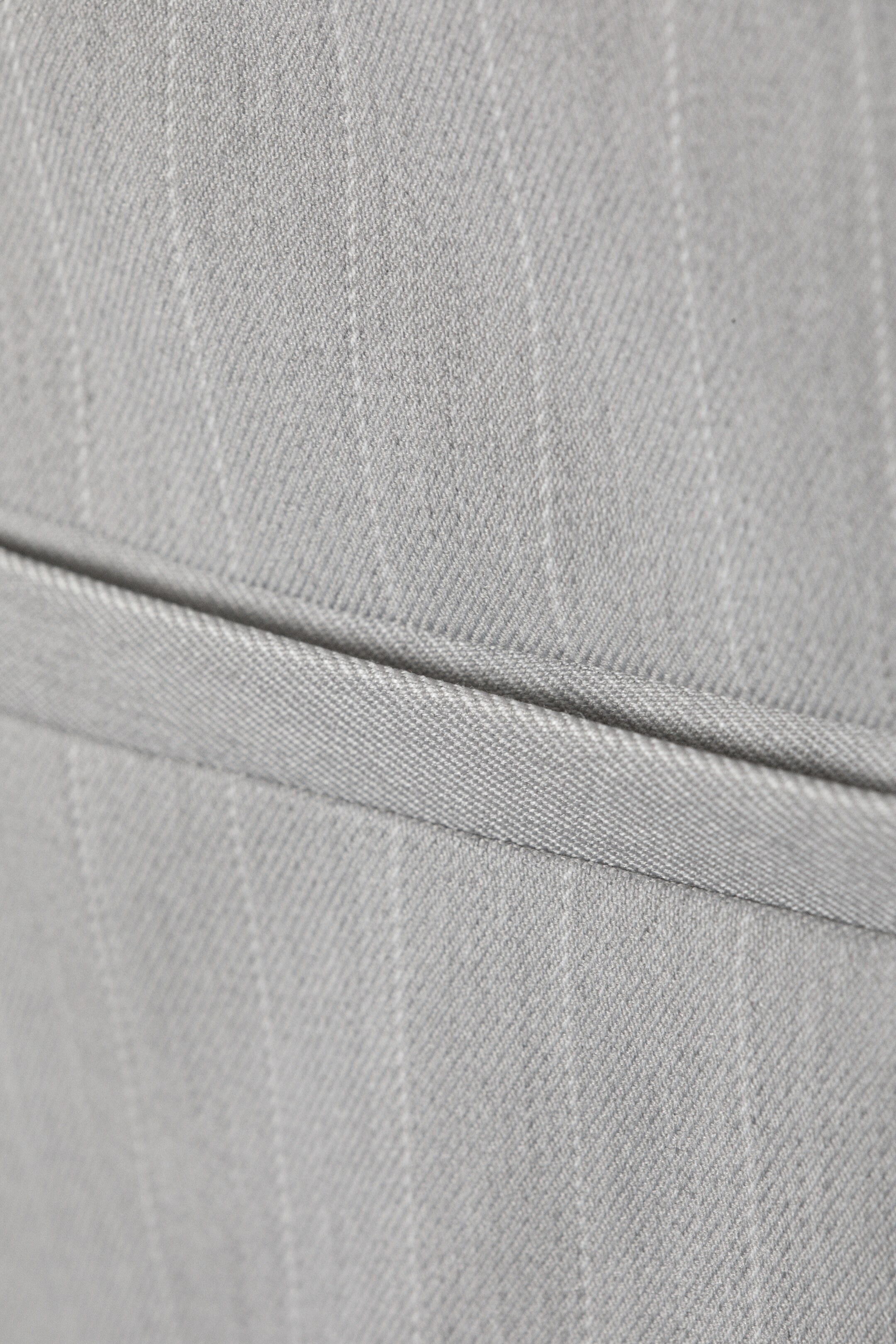 Προβολή μεγαλύτερης εικόνας: Low Waisted Mini Suiting Skirt - Ανοιχτό Γκρι - Ριγέ - Ladies | H&M GR 6