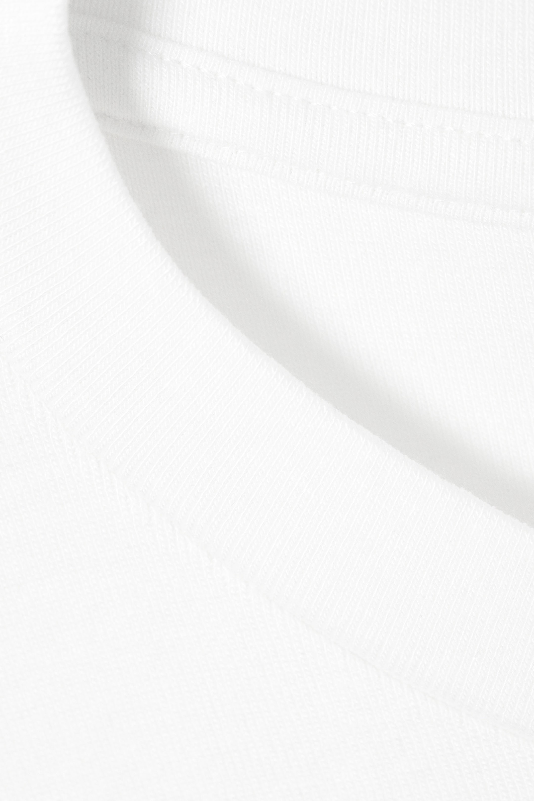 White - Soft Oversized Long-Sleeved Top - 4