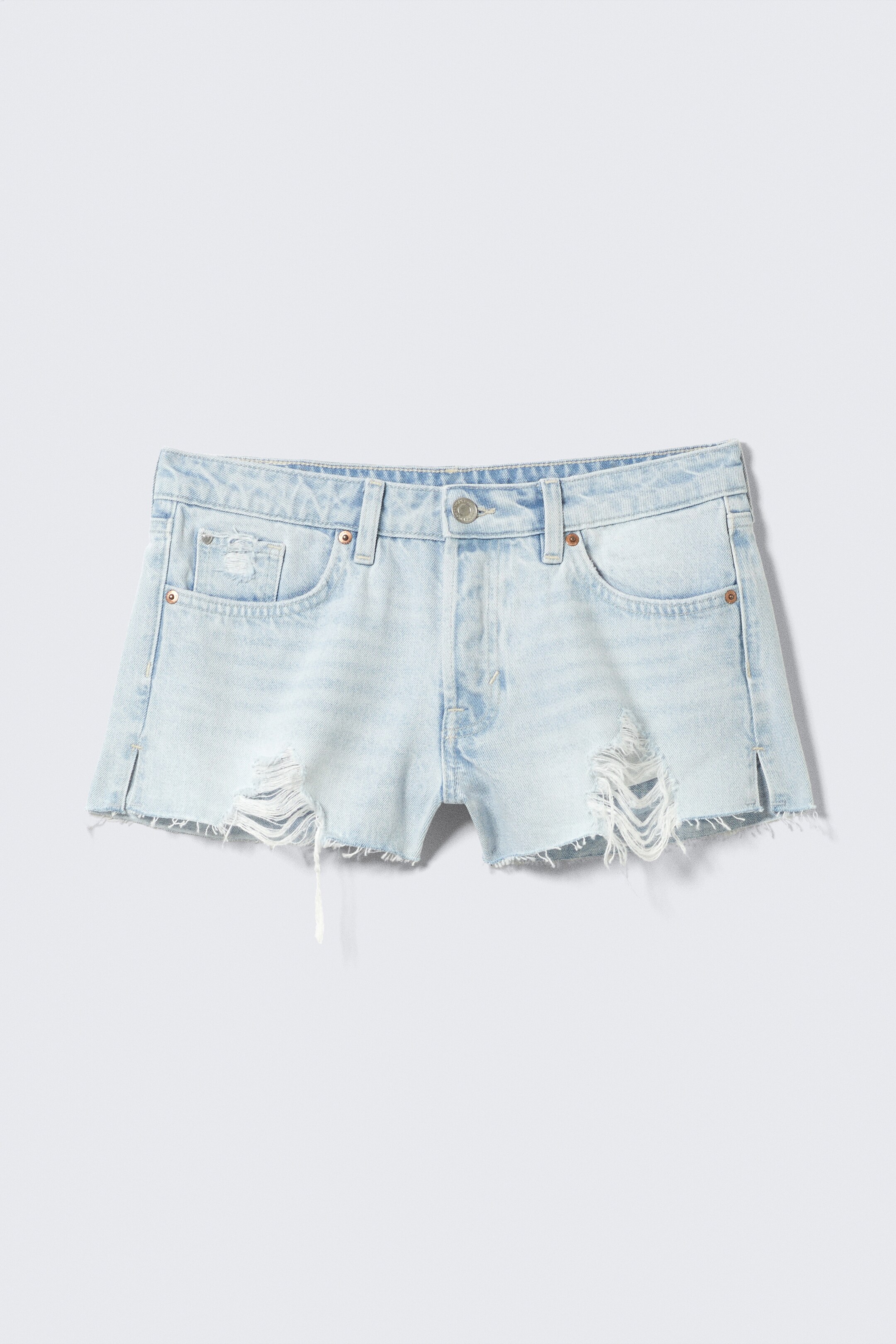 Vezi imaginea mai mare: Low Rise Raw Hem Mini Denim Shorts - Fluid Blue - Light Blue - FEMEI | H&M RO 5